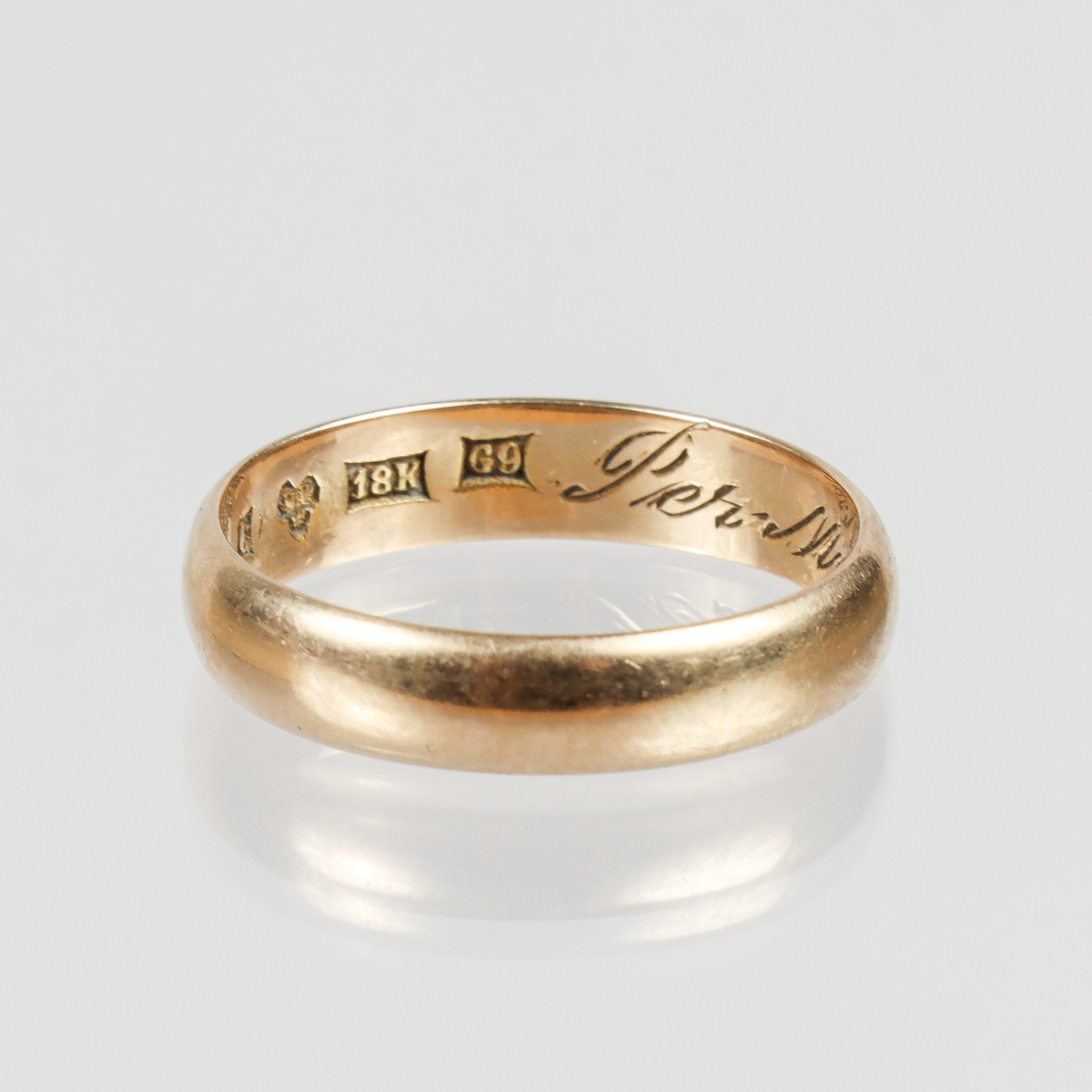 RING 18k guld.