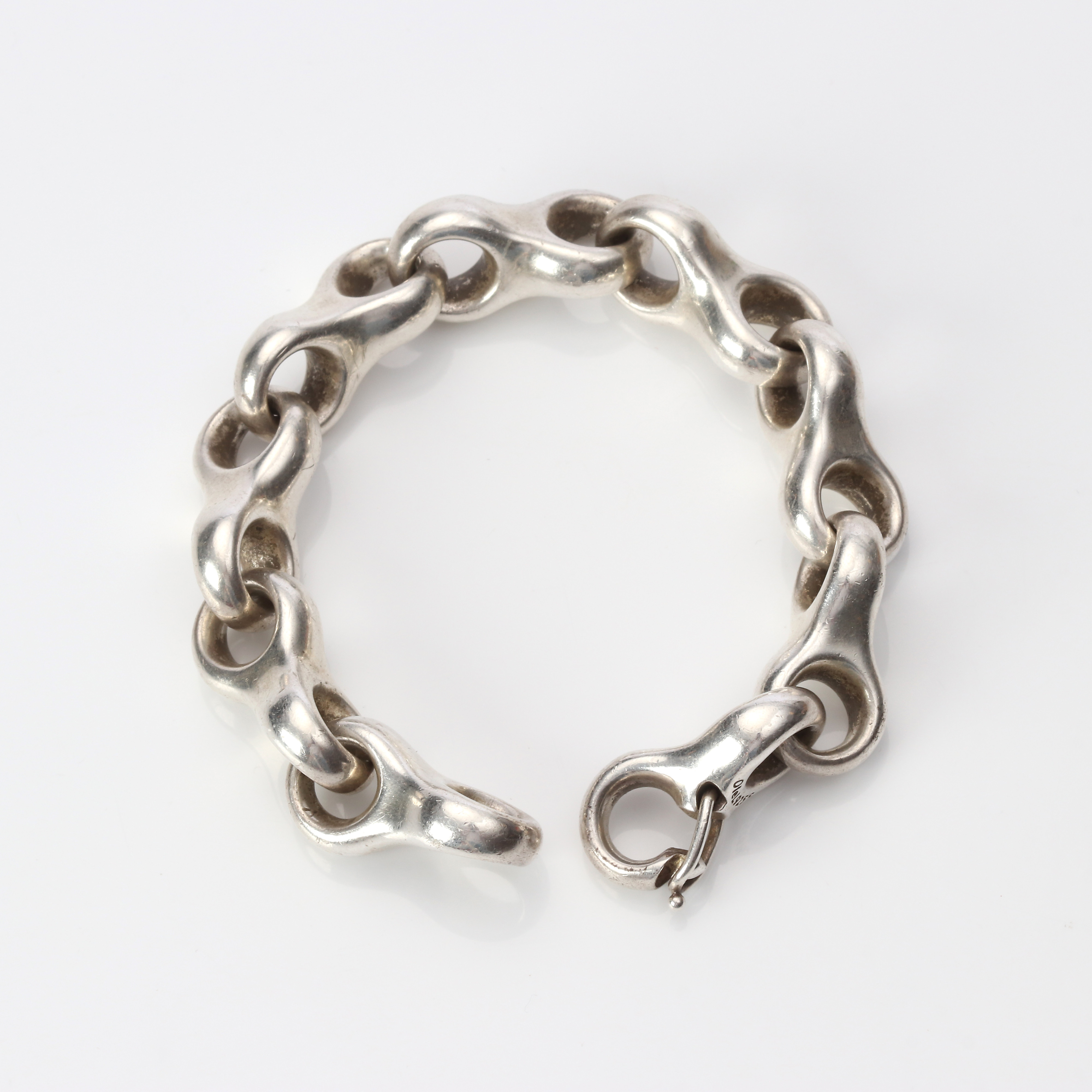 OLE LYNGGAARD, ARMBAND "GIGA". Sterlingsilver, vikt ca 119,4 gram.