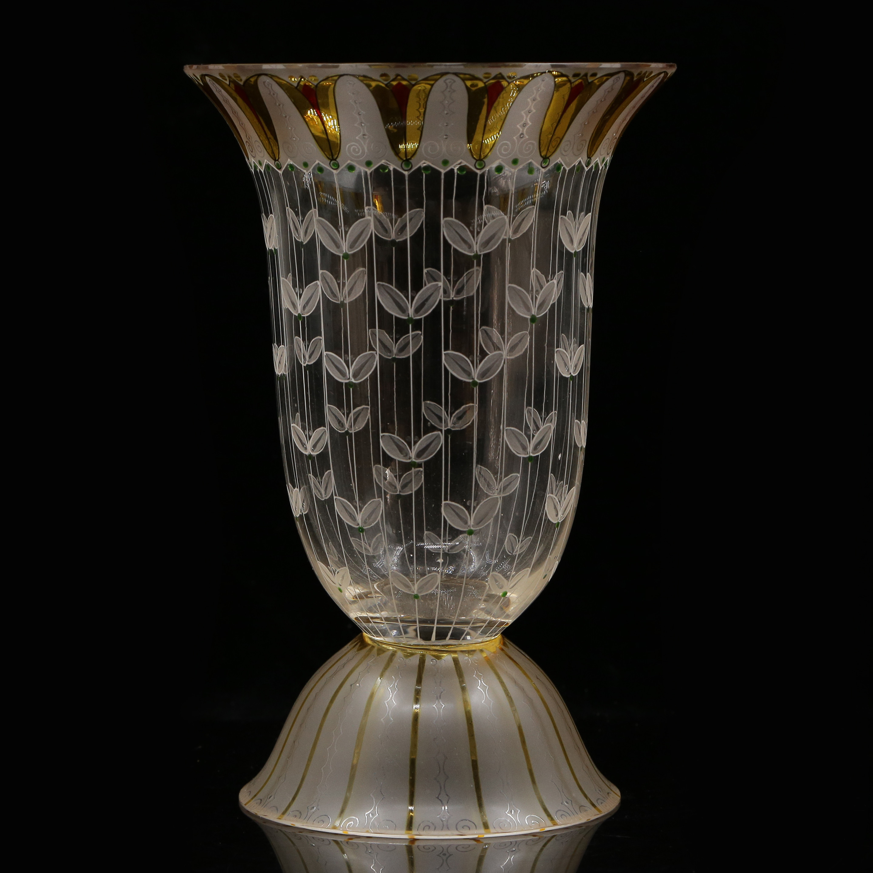 ADOLF BECKERT, UNIK VAS "STEINSCHÖNAU", OERTEL, JUGEND/ART DECO, HANDMÅLAD KRISTALL, BÖHMEN, TIDIGT 1900-TAL.