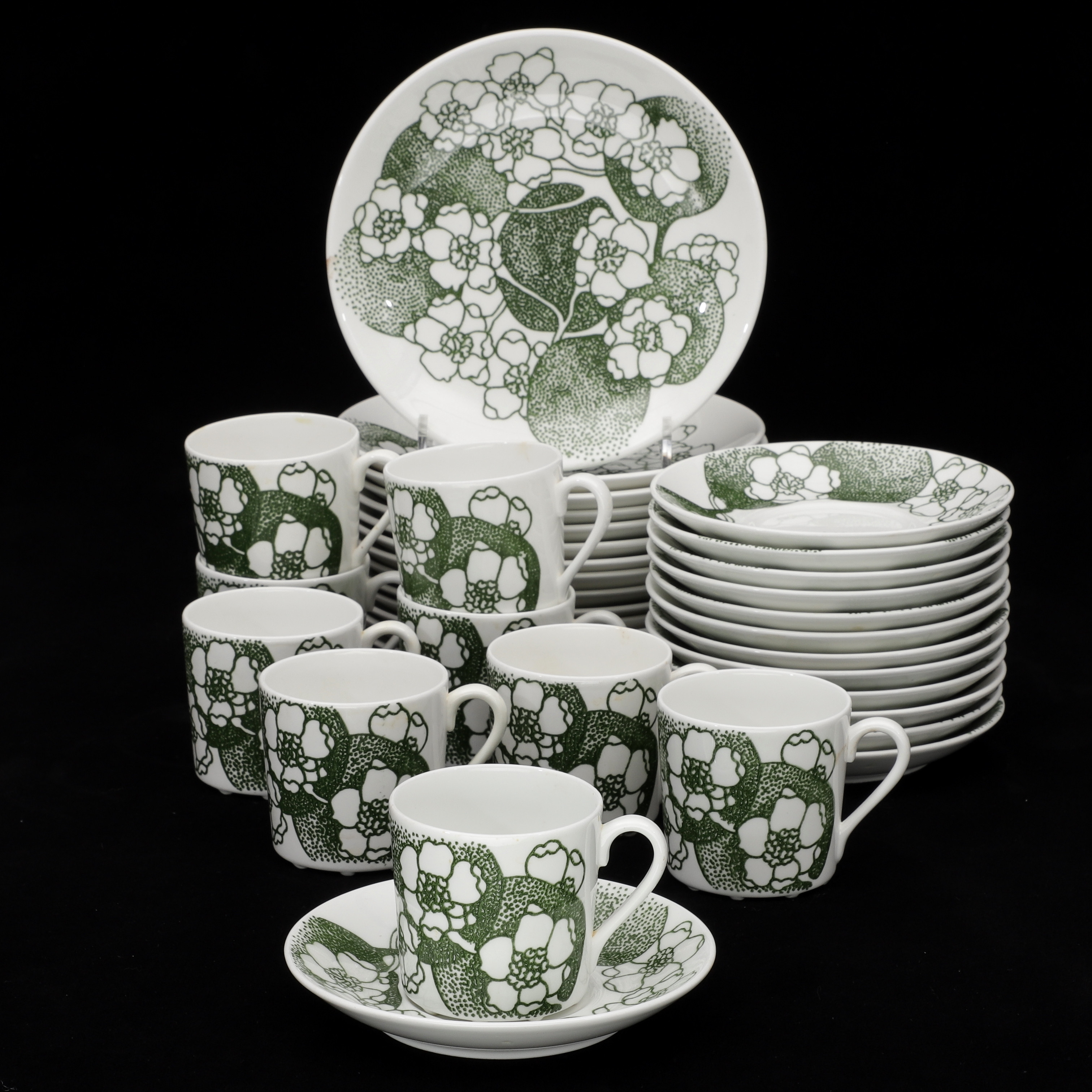 PAUL HOFF. Kaffeservis, 36 delar, "Emma", Gustavsberg, 1970-tal.