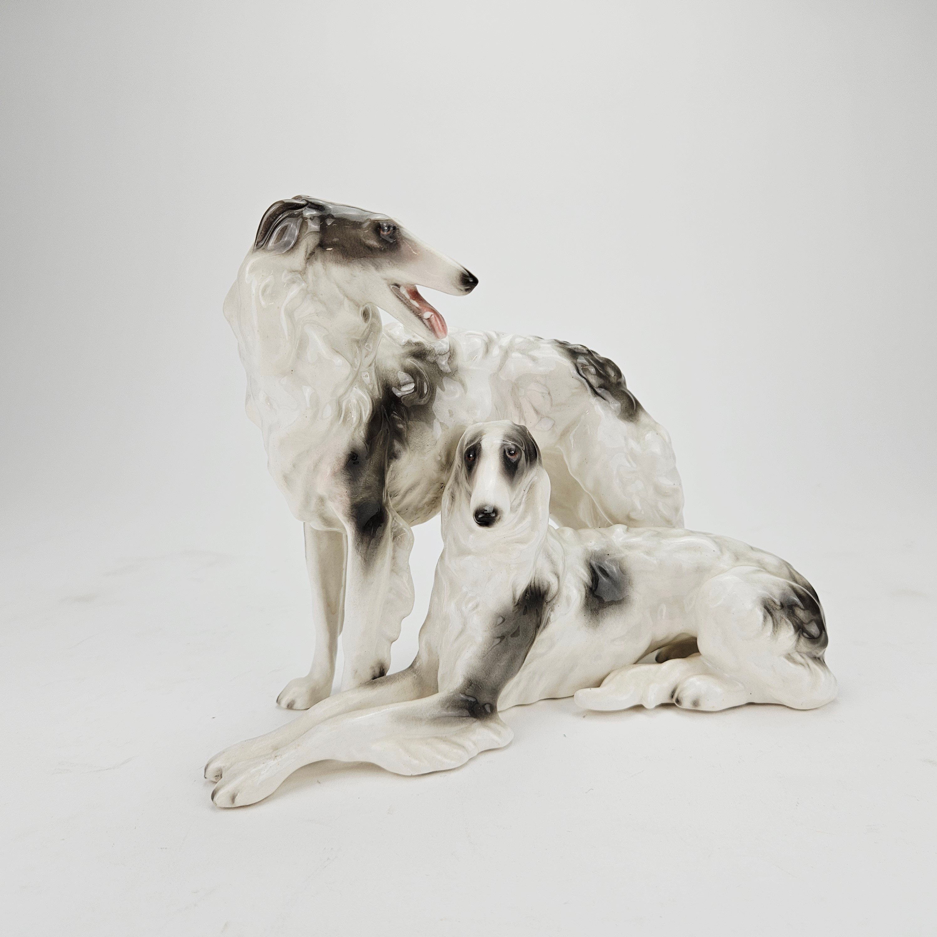 FIGURIN, porslin, Borzoi, J. Schuster, Tyskland.