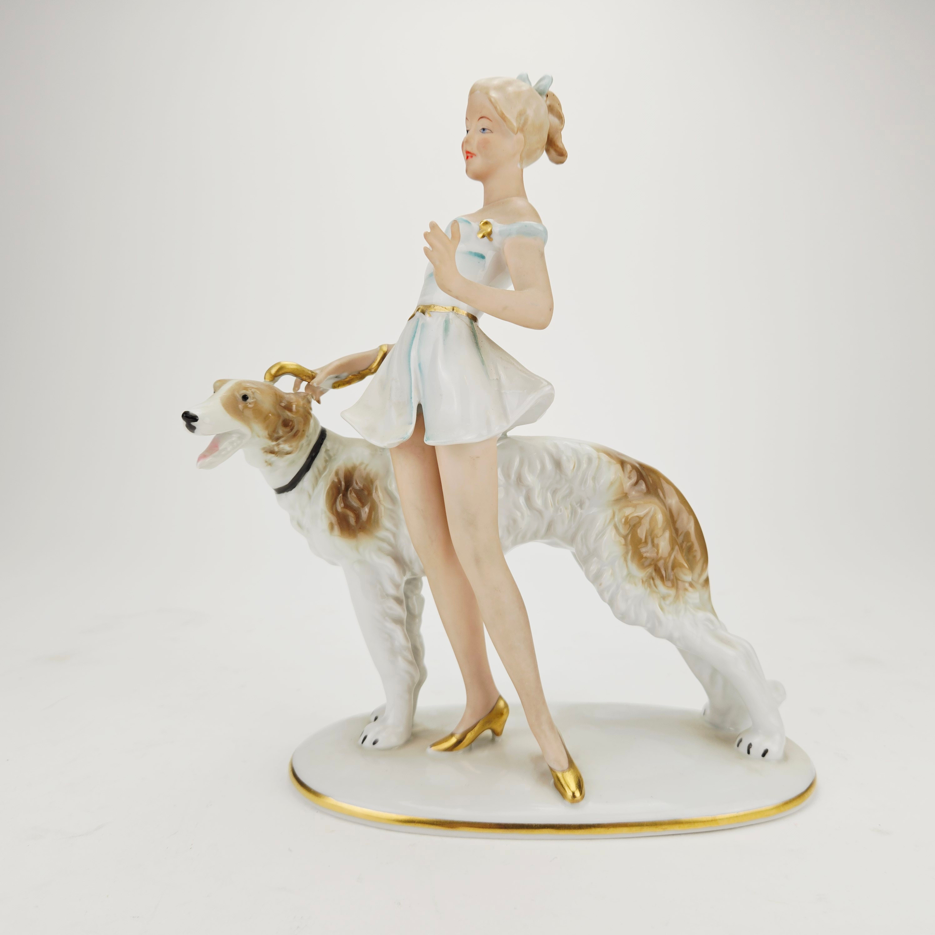 FIGURIN, porslin, kvinna med Borzoi, Gerold Porzeellan, Bavaria, Västtyskland.