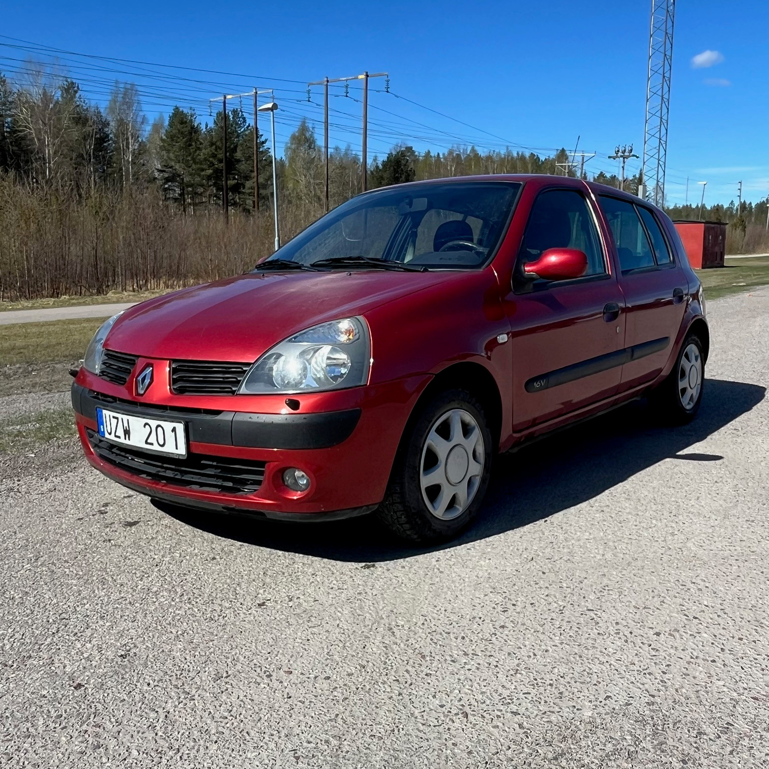 Renault Clio 2004.