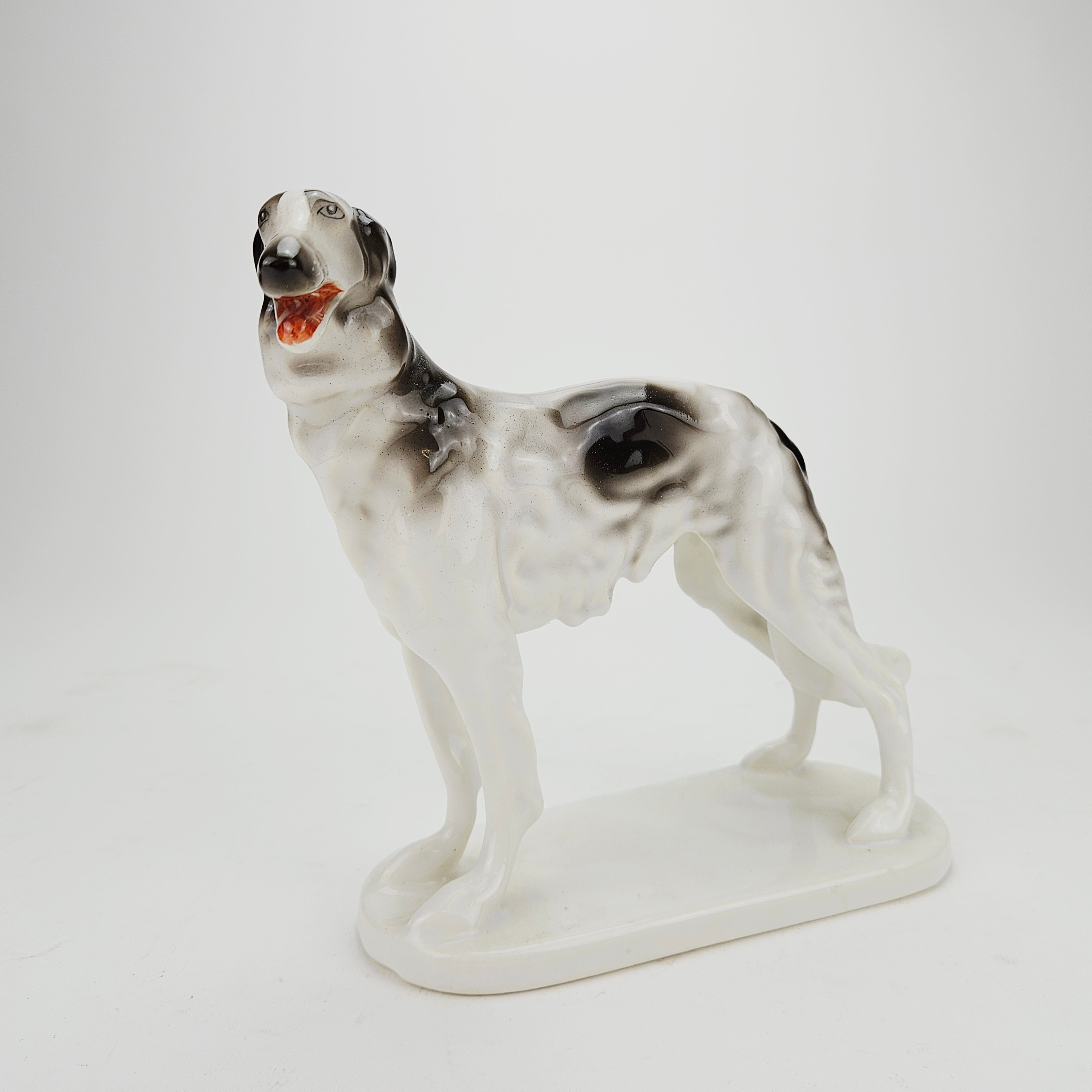 FIGURIN, porslin, Borzoi, USA.