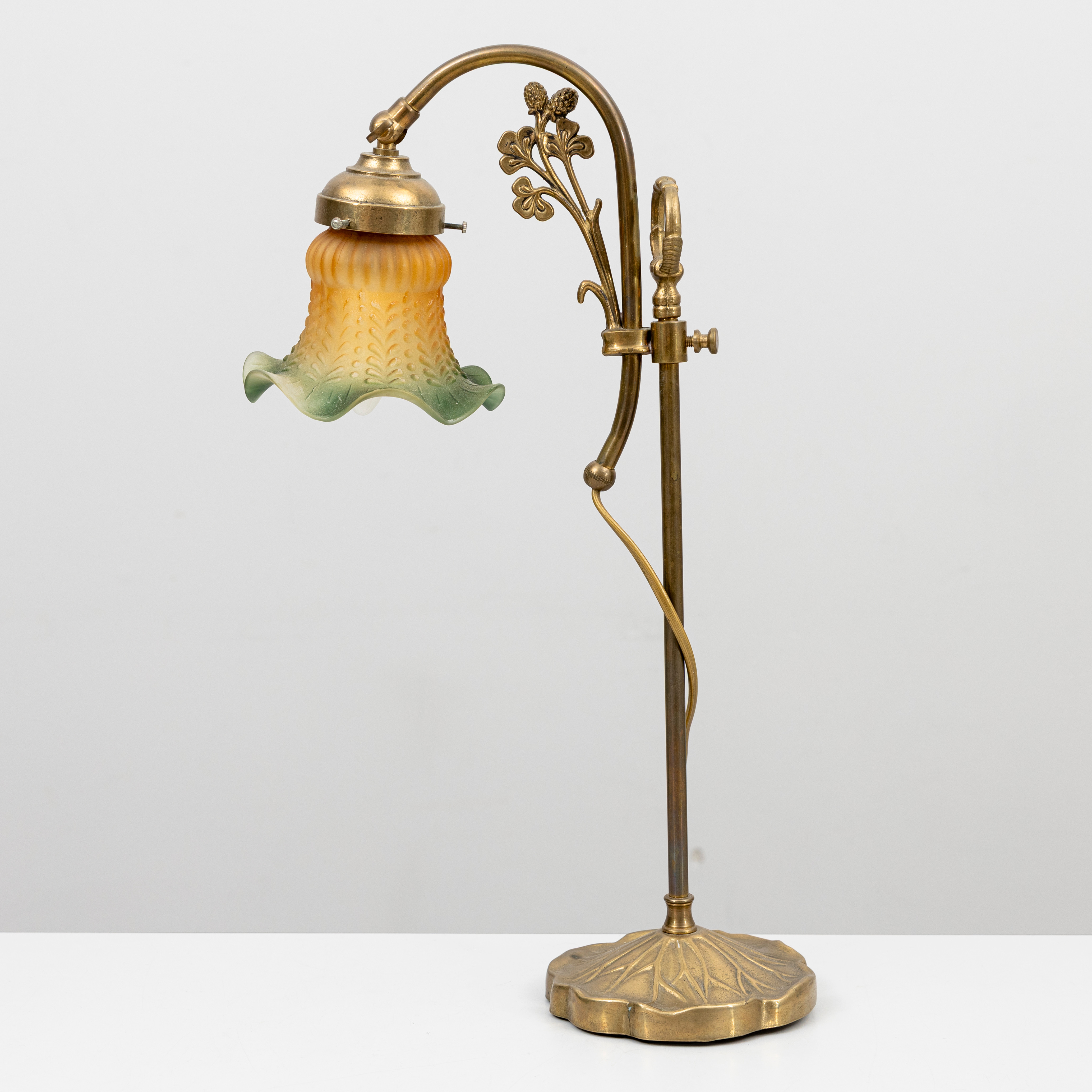 BORDSLAMPA, jugendstil, 2000-tal.