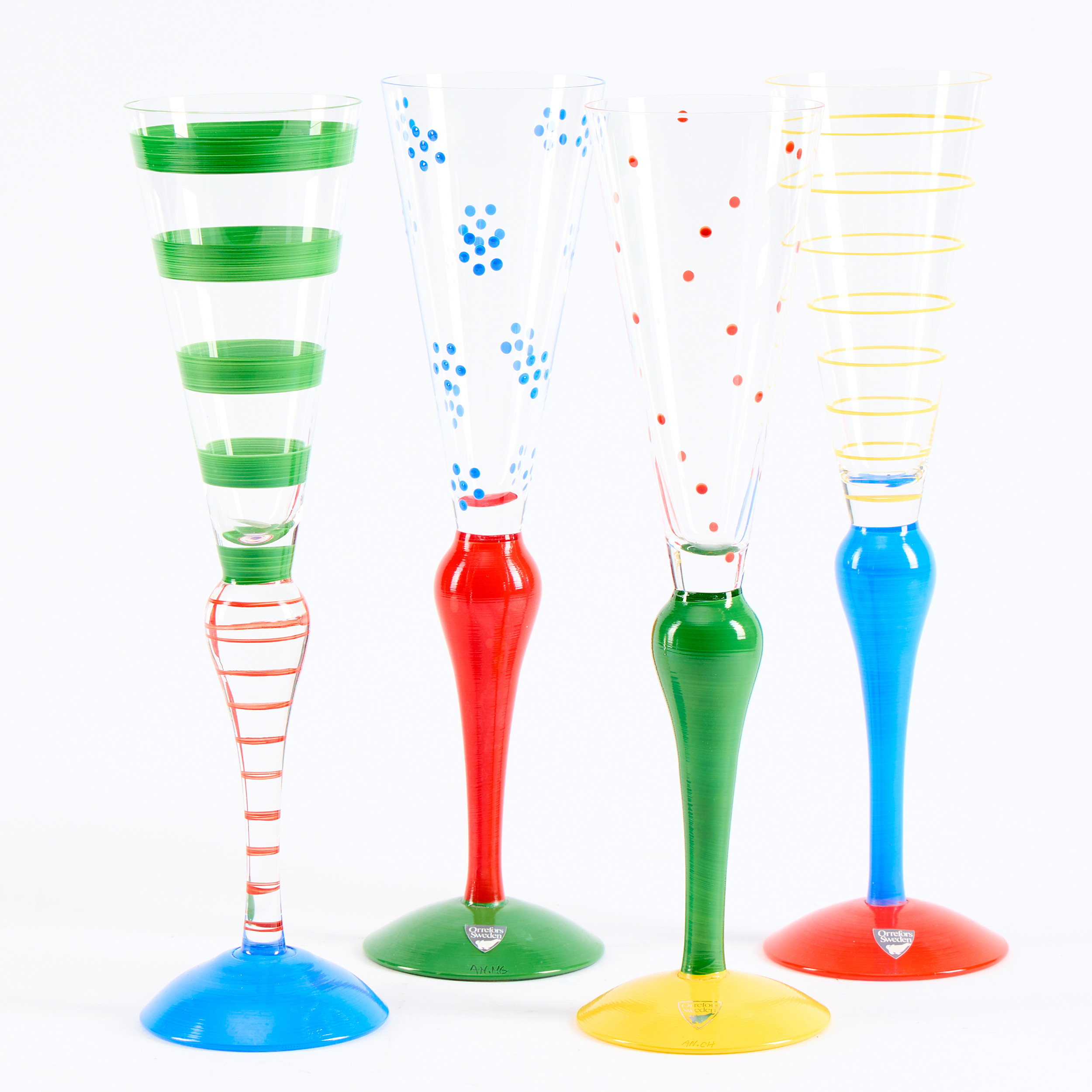 ANNE NILSSON. Champagneglas, 4 stycken "Clown" för Orrefors.