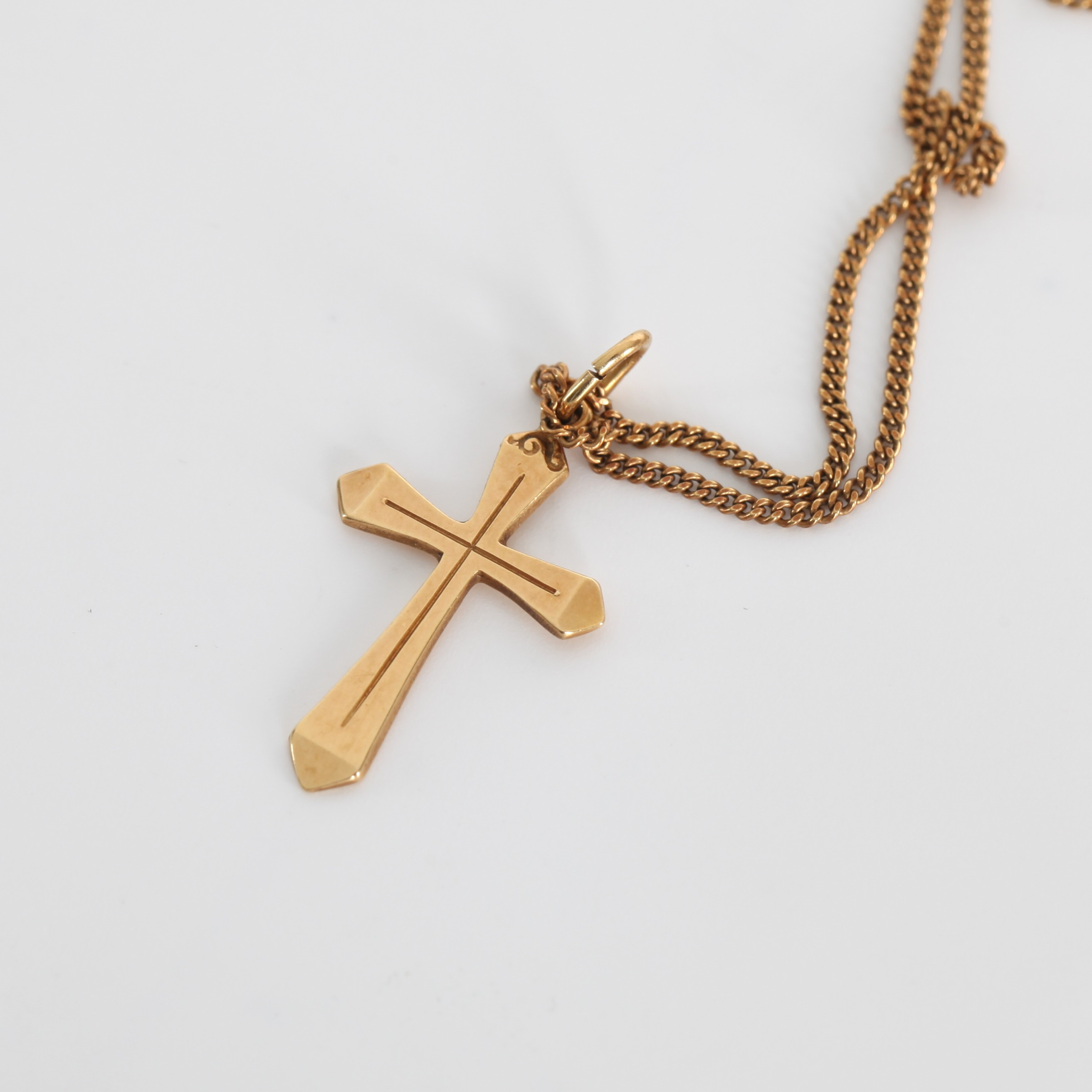 HALSBAND MED HÄNGE, 18K guld.