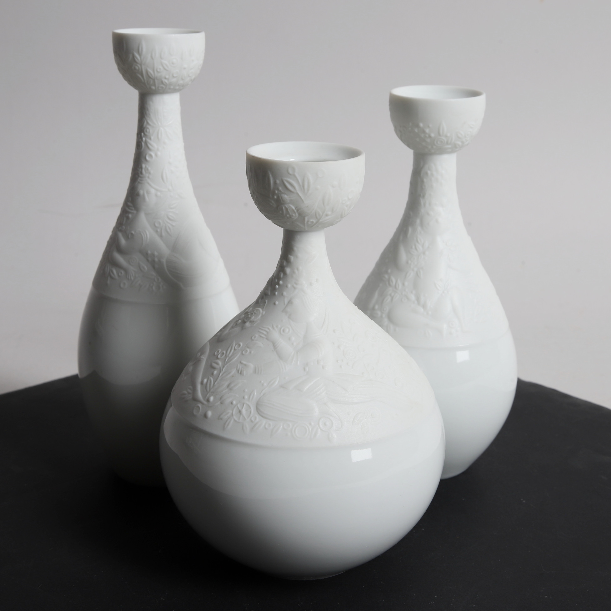 LJUSSTAKAR, 3 st, porslin, "Trollflöjten", Björn Wiinblad, Rosenthal.