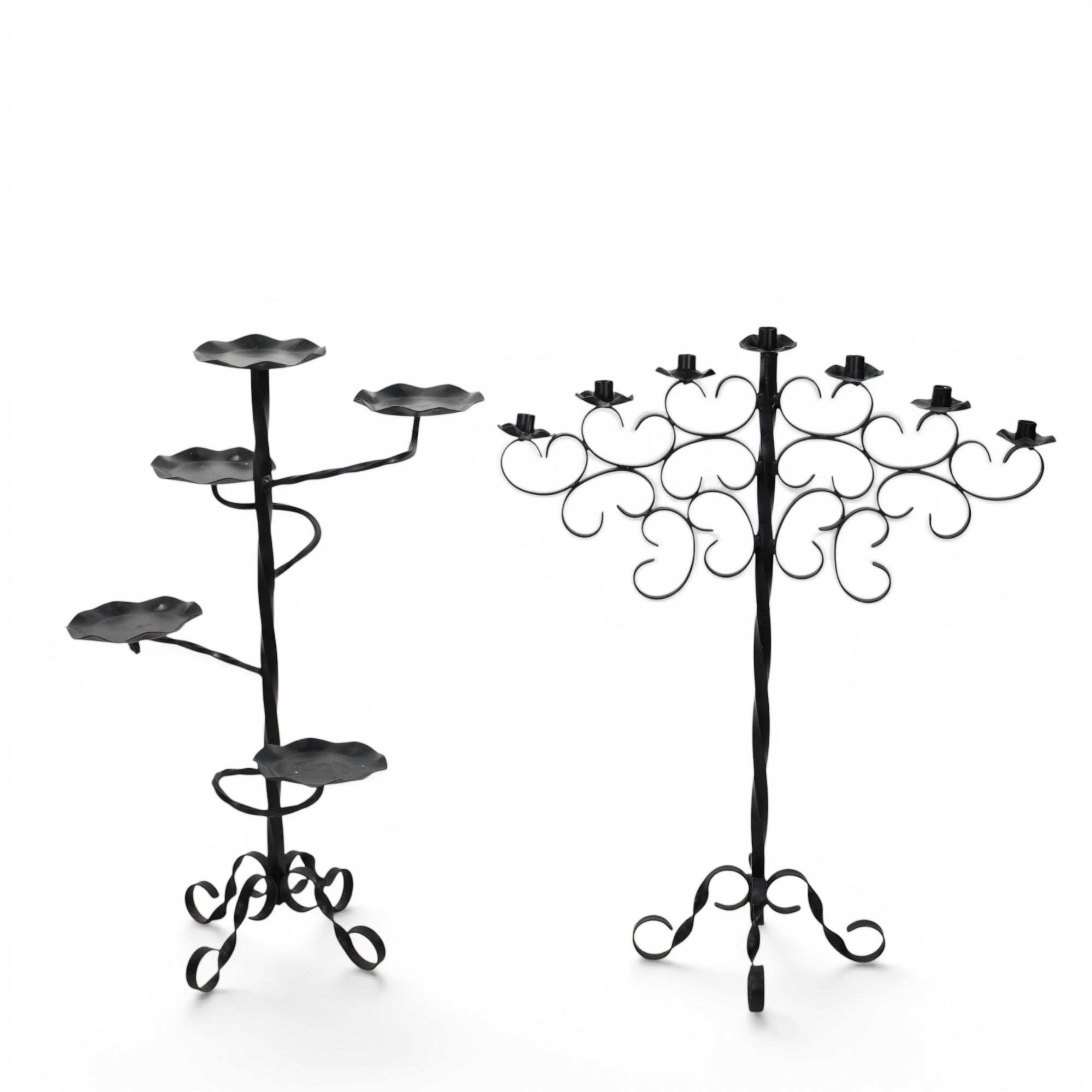 LJUSSTAKE och PIEDESTAL, 2 delar, smide, 1900-tal.