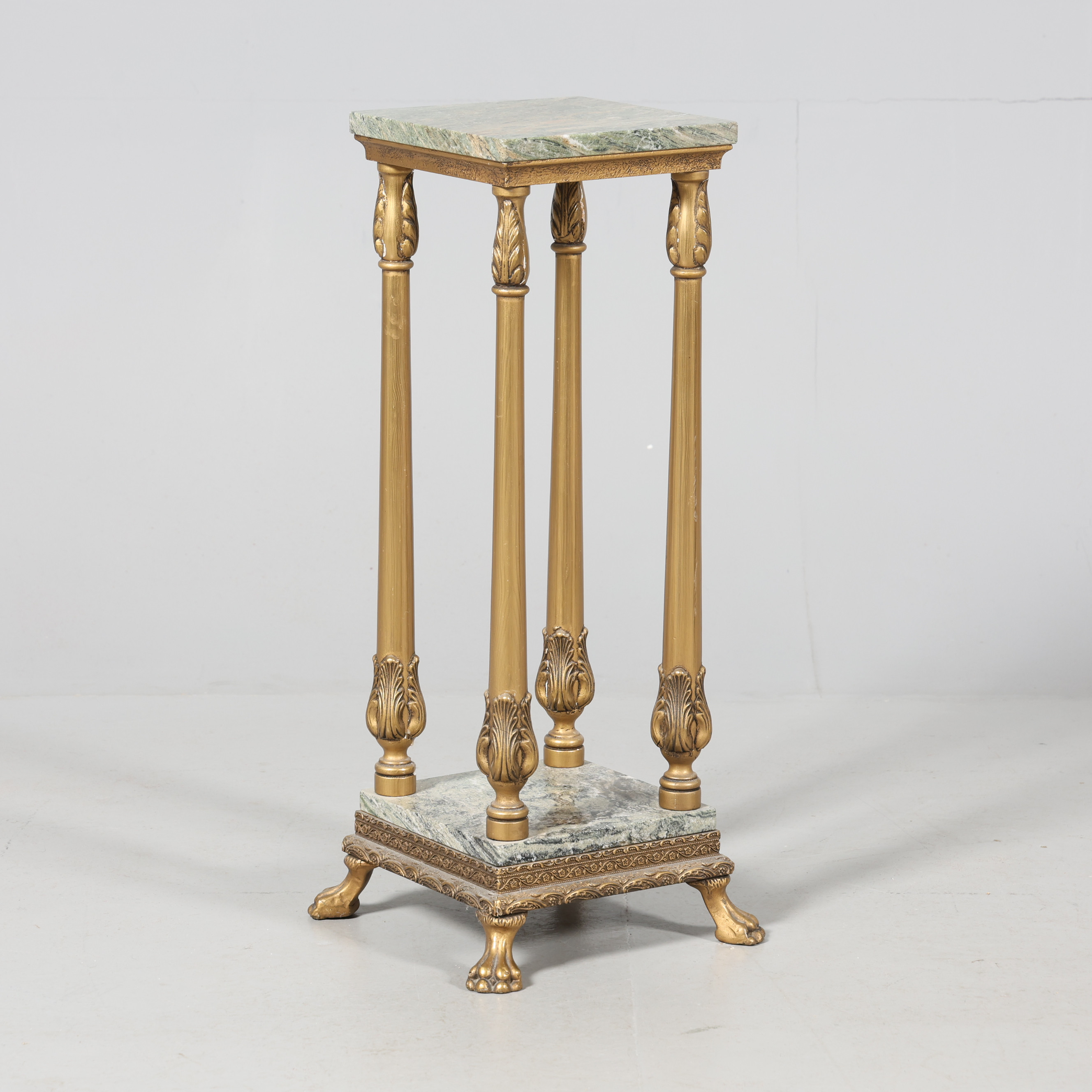 PIEDESTAL med stenskivor, 1900-tal.