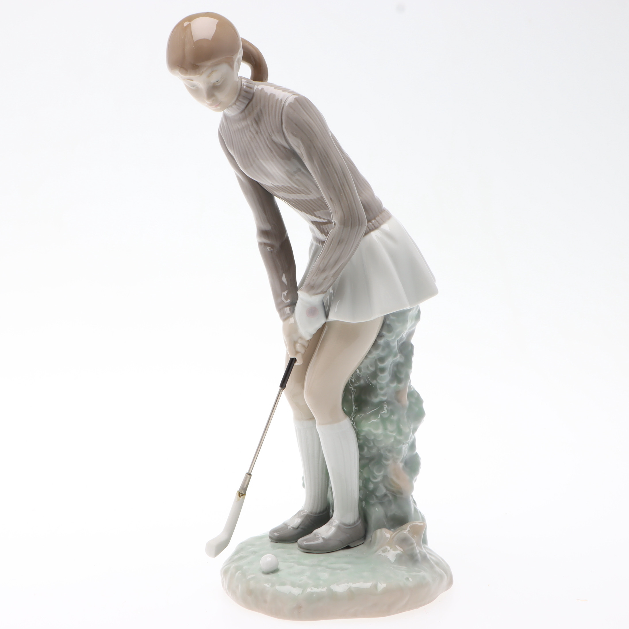 VICENTE MARTINEZ. Figurin, porslin, "Golf Player Woman", Lladro, Spanien.