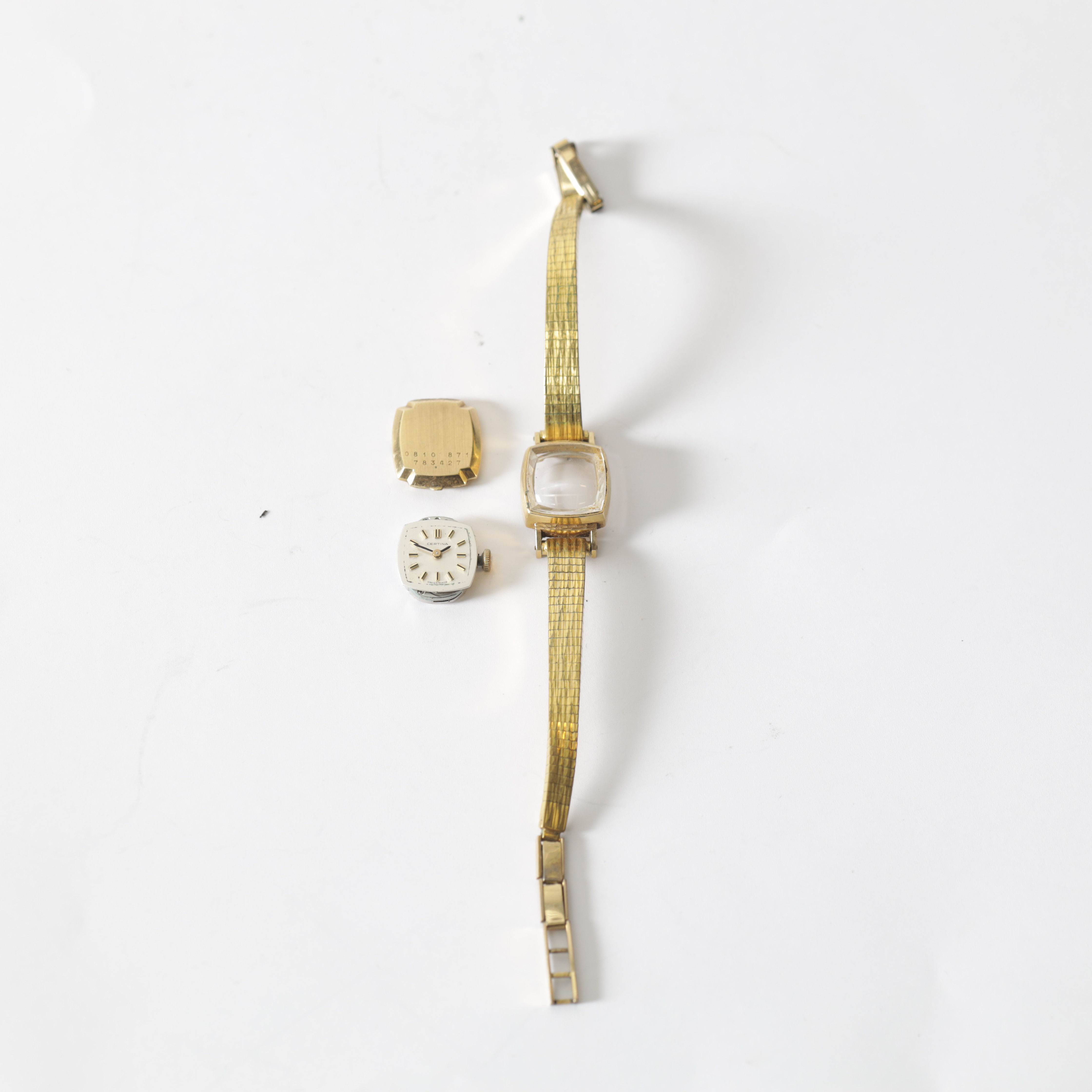 ARMBANDSUR, 18K guld i boett, Certina, manuell, 1900-tal. Totalvikt ca 19,3 g.