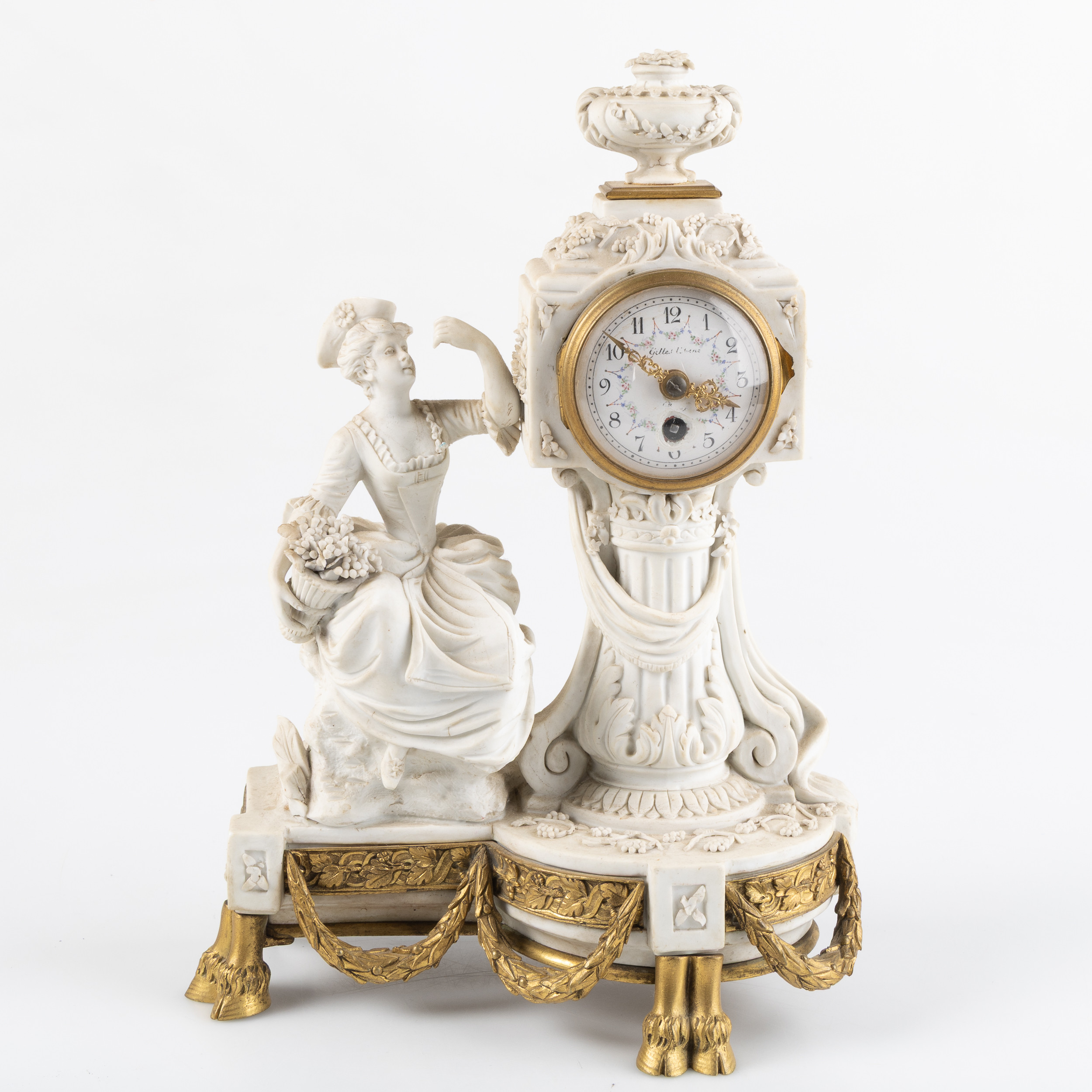 BORDSPENDYL, Louis XVI-stil, Frankrike, biskvi och mässing, 1800-tal.
