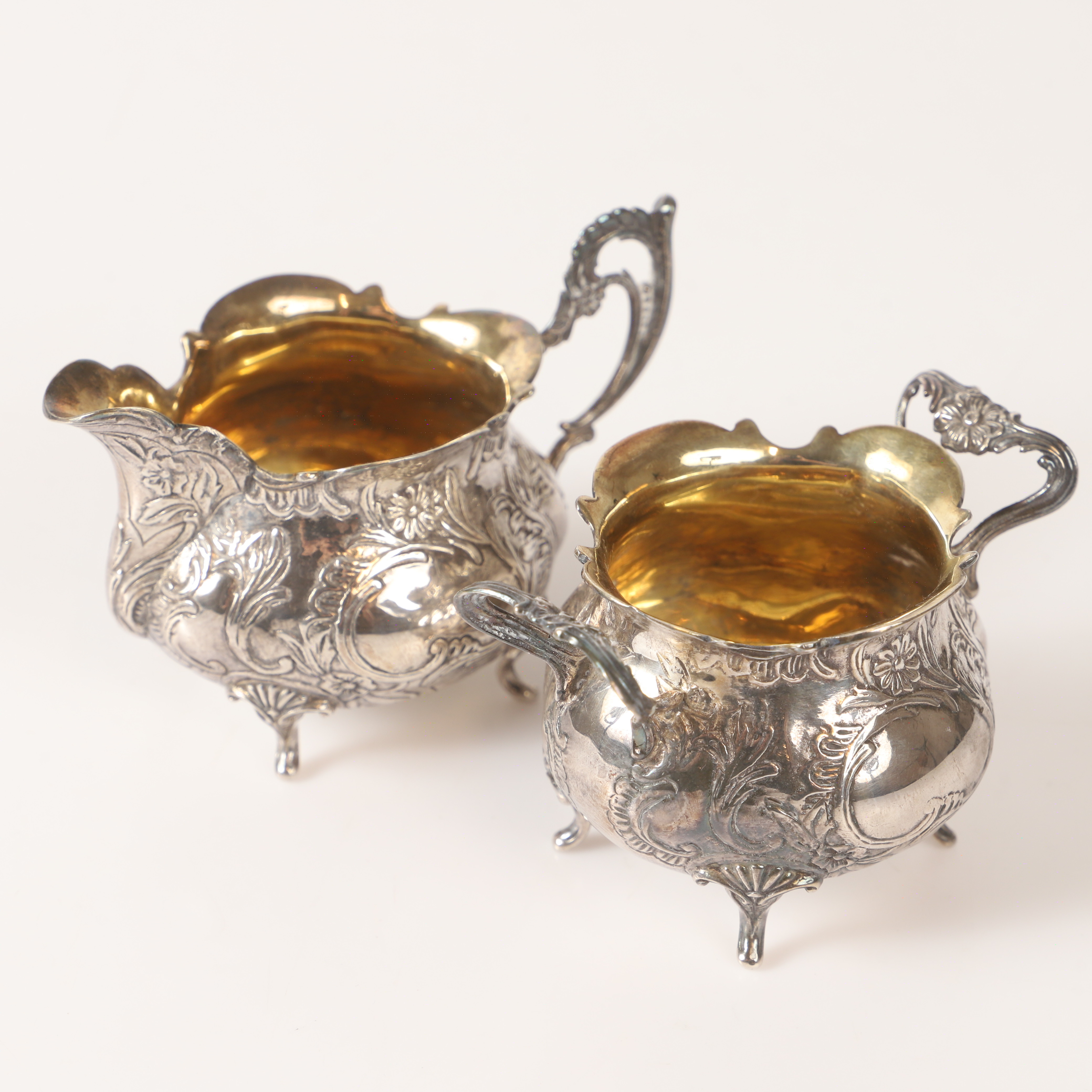 GRÄDDKANNA OCH SOCKERSKÅL, silver, rokokostil, Karl Ekman, GEWE, Malmö, 1982.