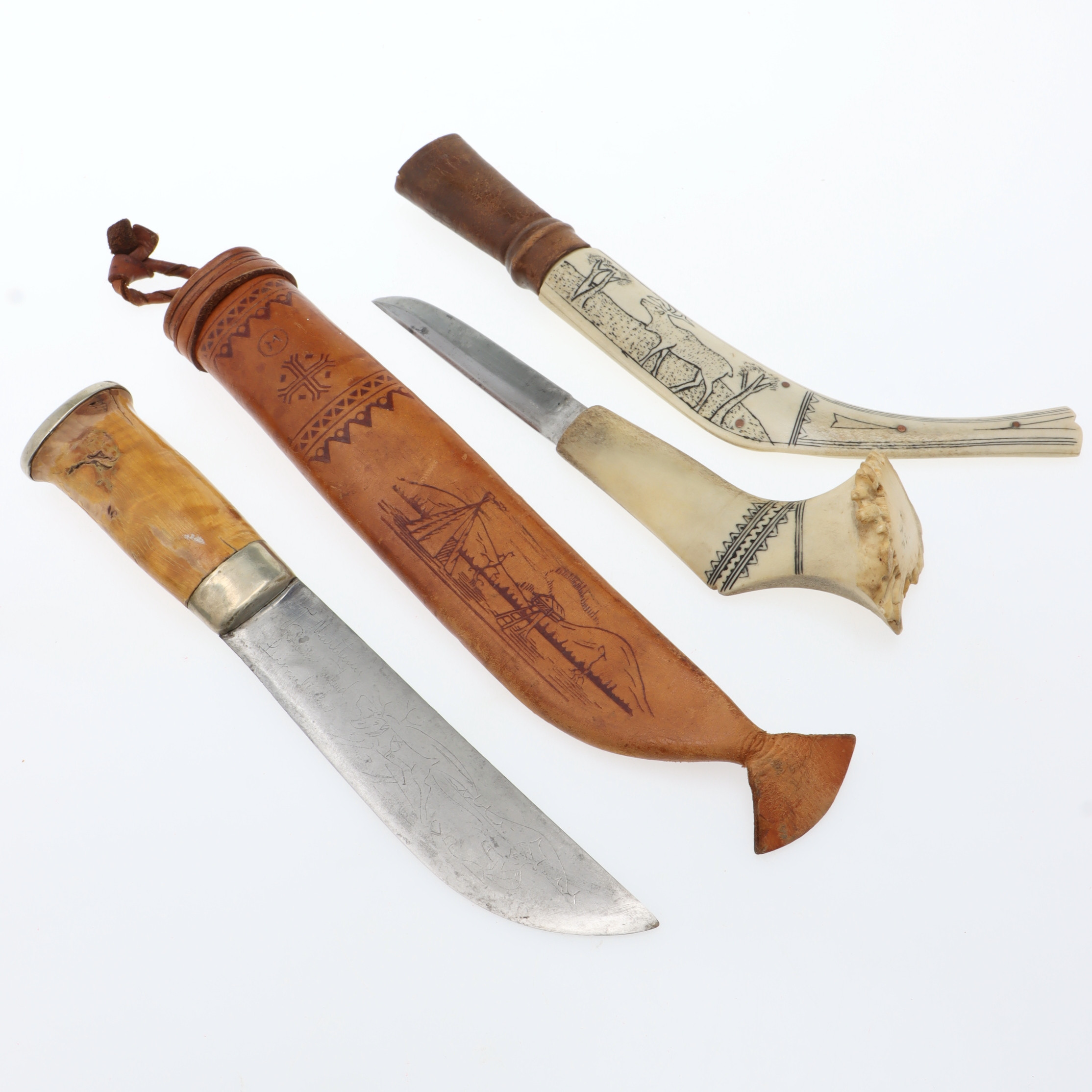 KNIVAR, 2 st, bl.a. J. Marttiini Lapinleuku, Finland, 1900-tal.