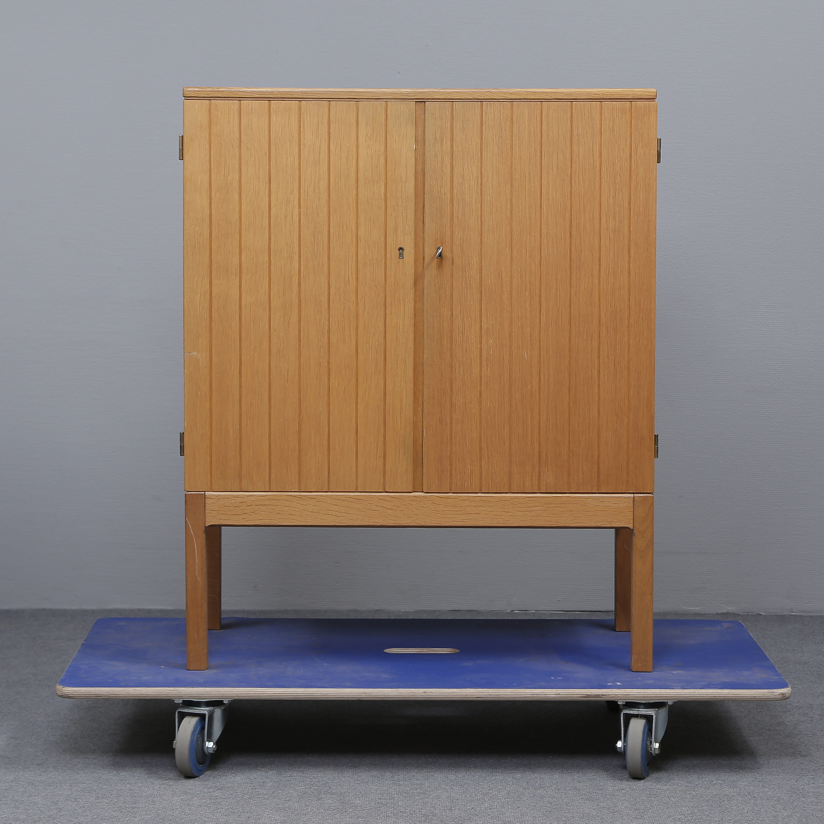 ERIK WÖRTZ. SKÅP/BARSKÅP "MOSEL" 1960-TAL, EK, IKEA.