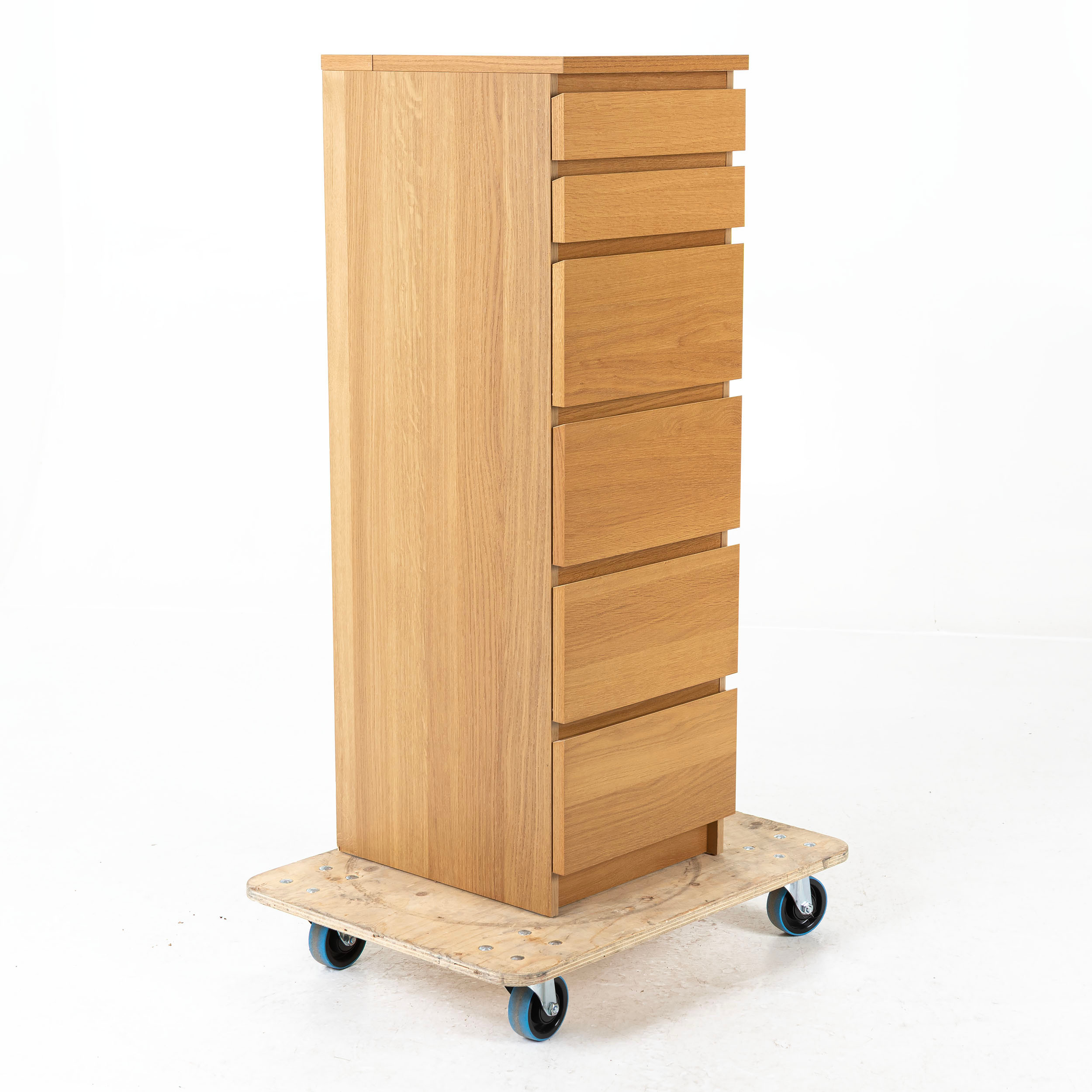 BYRÅ, med spegel, "Malm", Ikea.