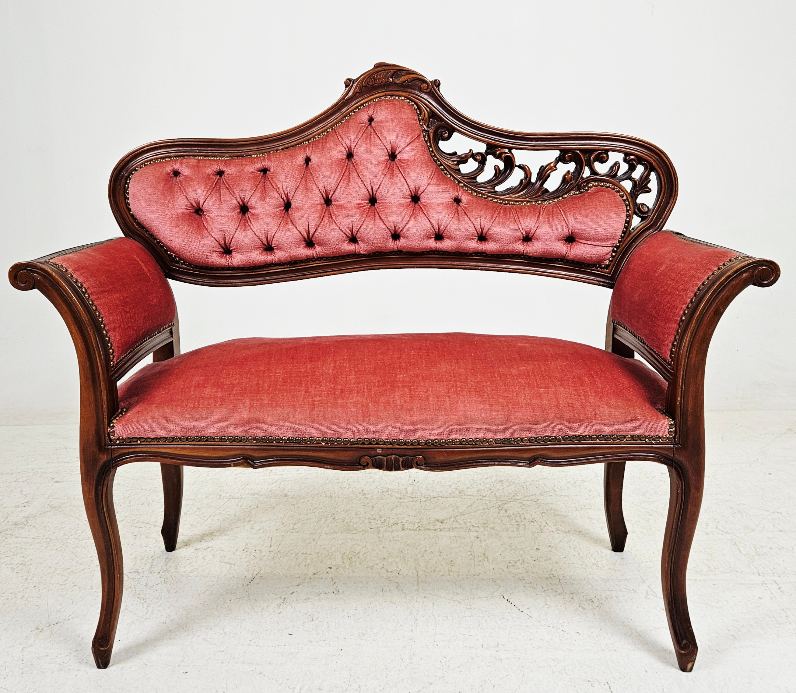 SOFFA/HALLBÄNK, rokokostil, 1900-talets andra hälft.