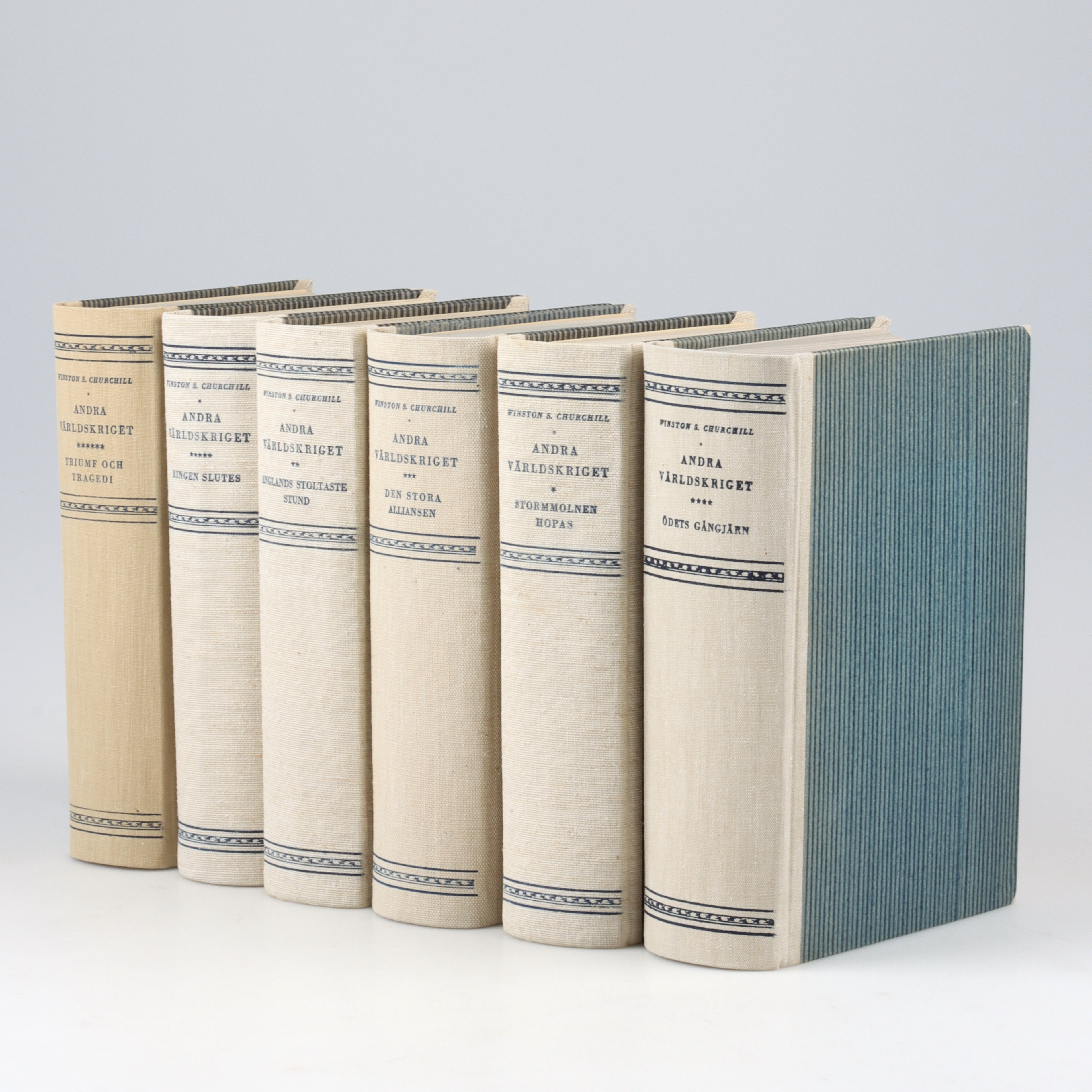 WINSTON CHURCHILL. Böcker, 6 volymer, "Andra Världskriget", Skoglunds Förlag, Stockholm, 1948-54.