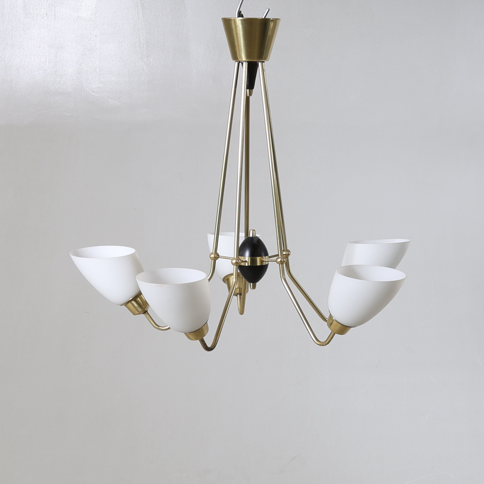 TAKLAMPA, mässing, opalinglas, Swedish Modern, 1940-/50-tal.
