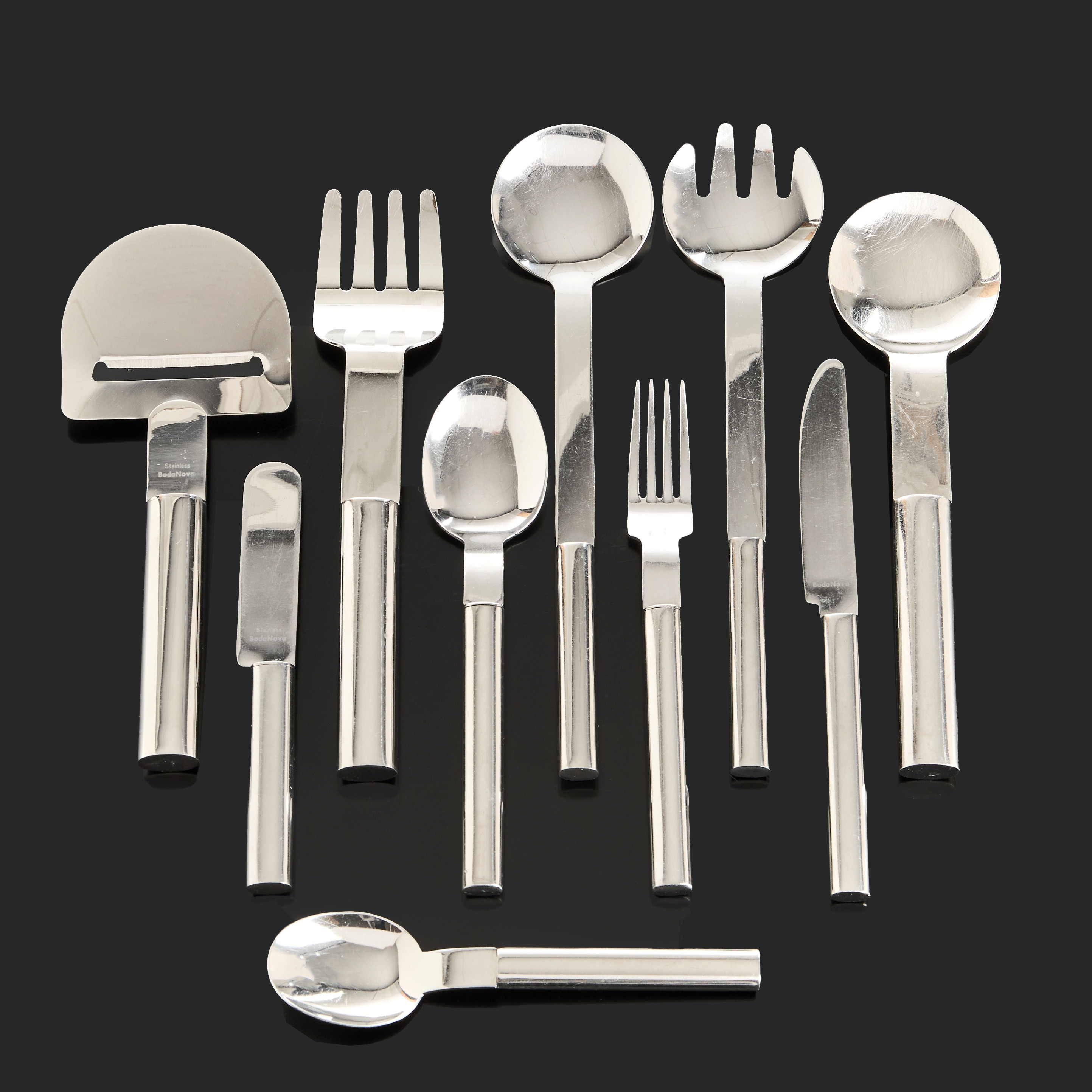 MIKAEL BJÖRNSTJERNA (SVERIGE, FÖDD 1935). Bestickservis för 10 personer, "Oval Steel", Boda Nova, rostfritt stål, 47 delar.