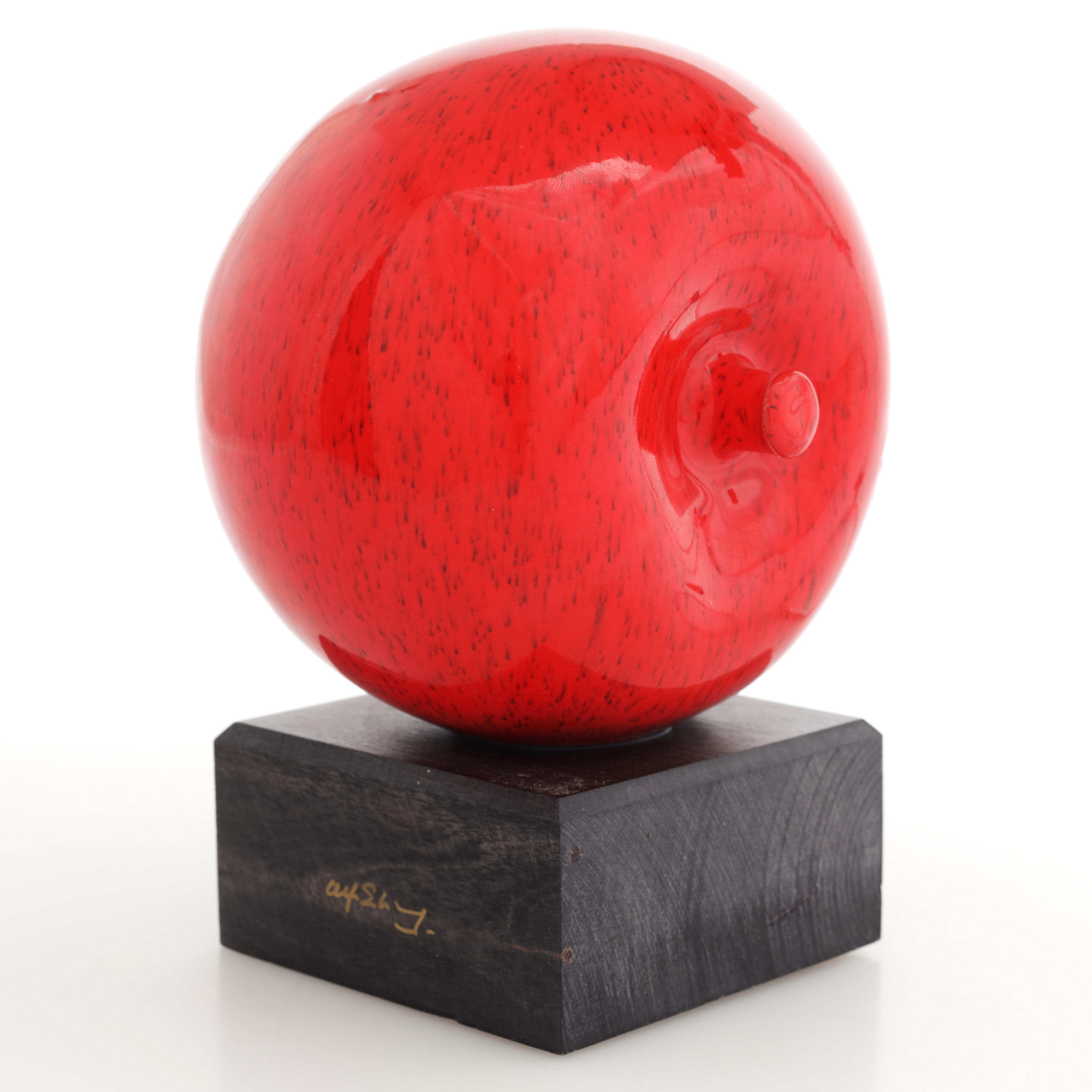ALF EKBERG. Skulptur, "Äpple", glas/trä, 1900-talets andra hälft.