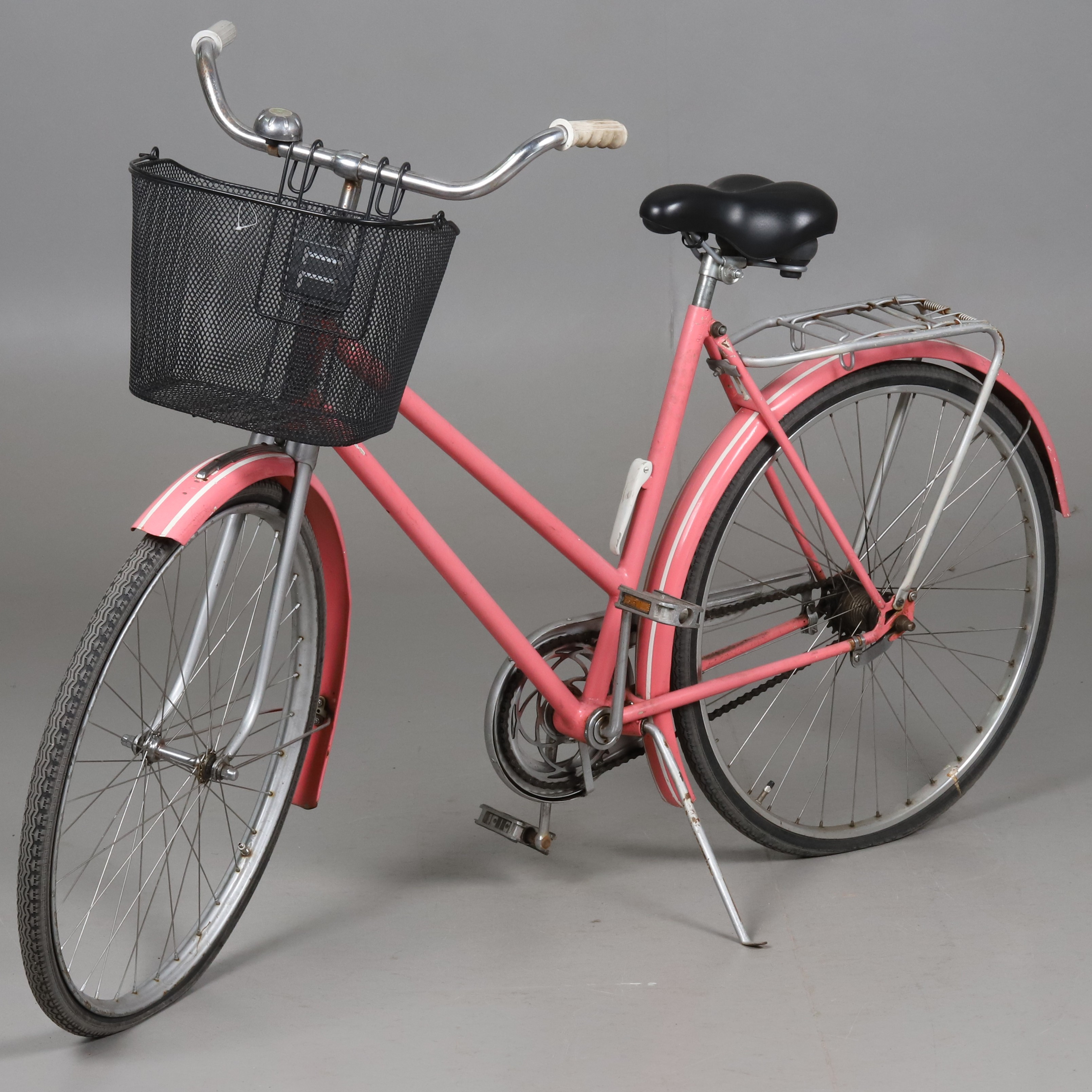 DAMCYKEL. Cresent, 26", 2 växlad.