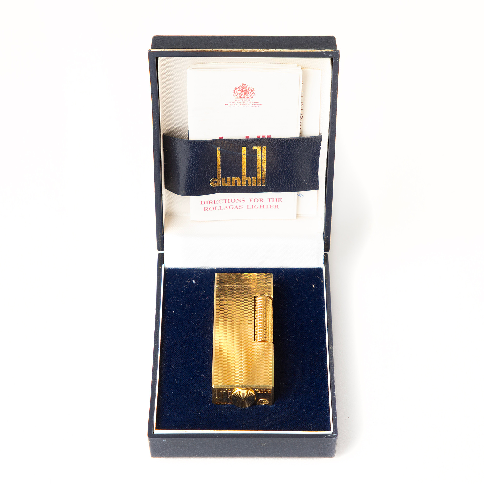 TÄNDARE. Dunhill.