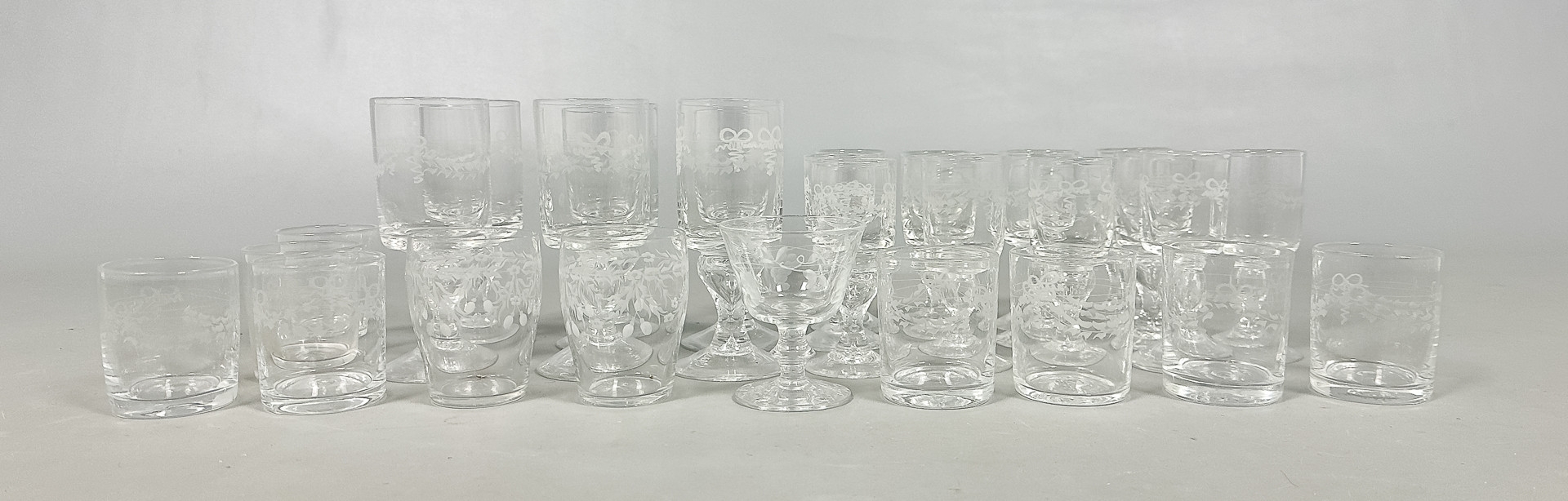 GLASSERVIS, 30 delar, "Antik", Reijmyre.