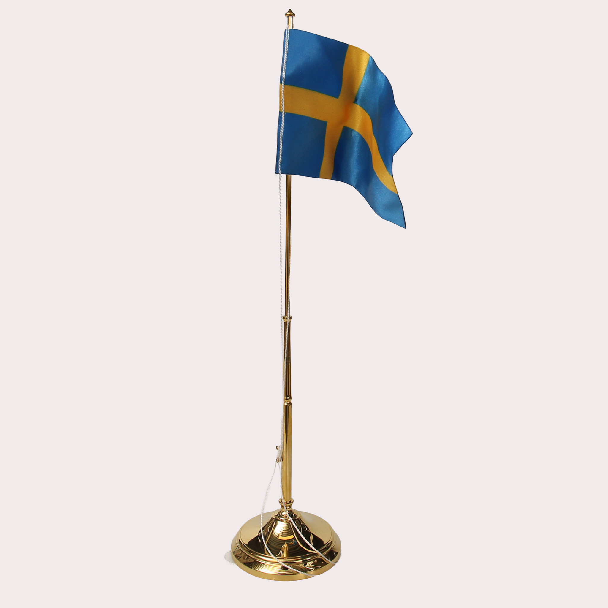 SKULTUNA, Flaggstång i mässing med originalkartong.