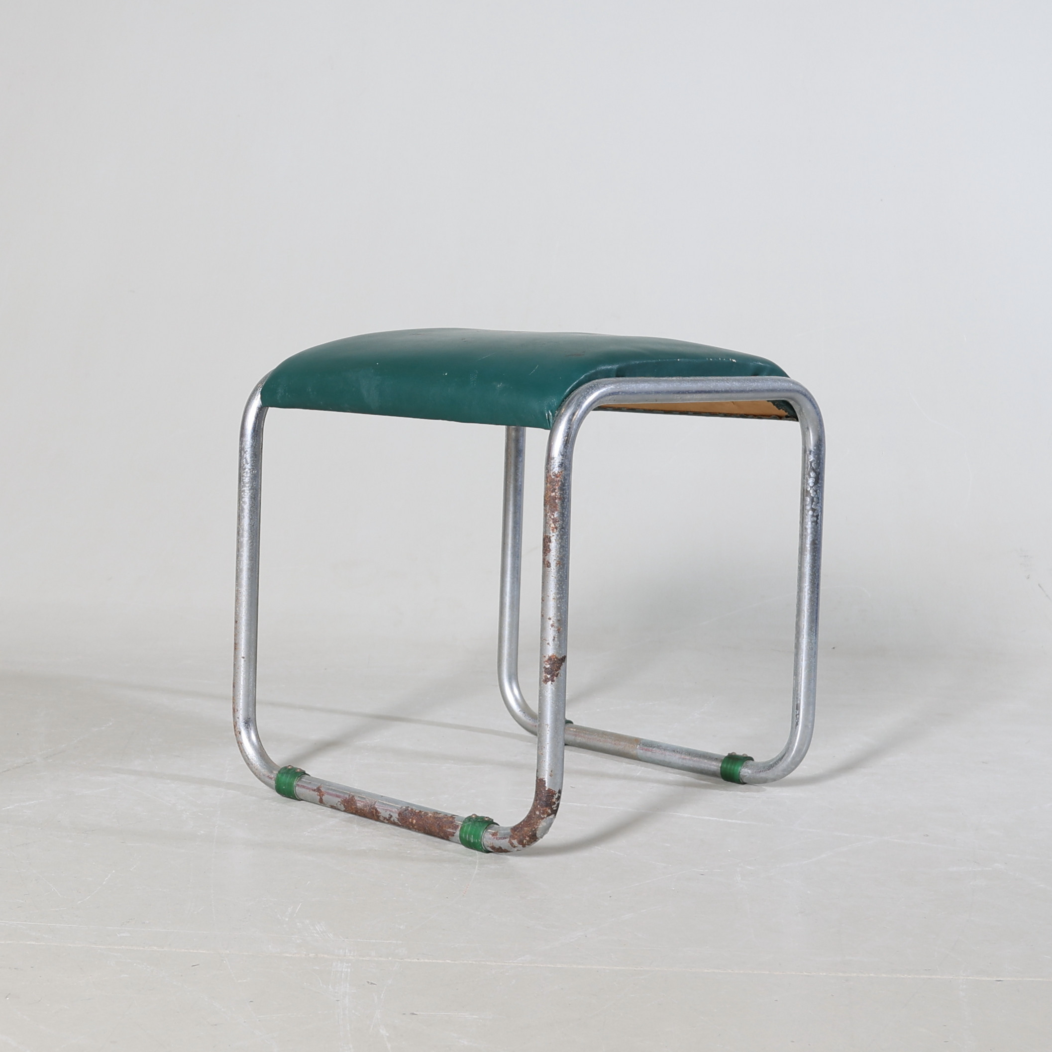 PALL, vinyl & stål, Bauhaus-stil, 1900-tal.