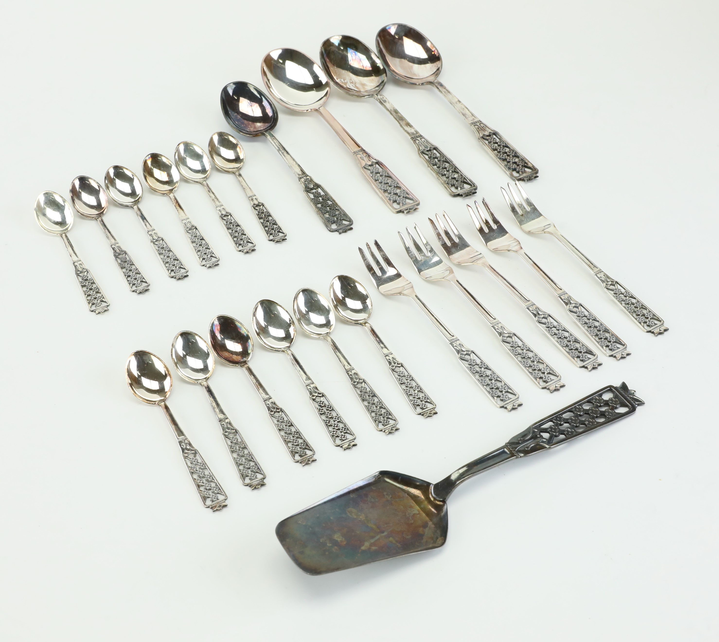 BESTICK, 23 delar, silver, modell prinsess, Ceson, Göteborg, 1900-talets andra hälft.