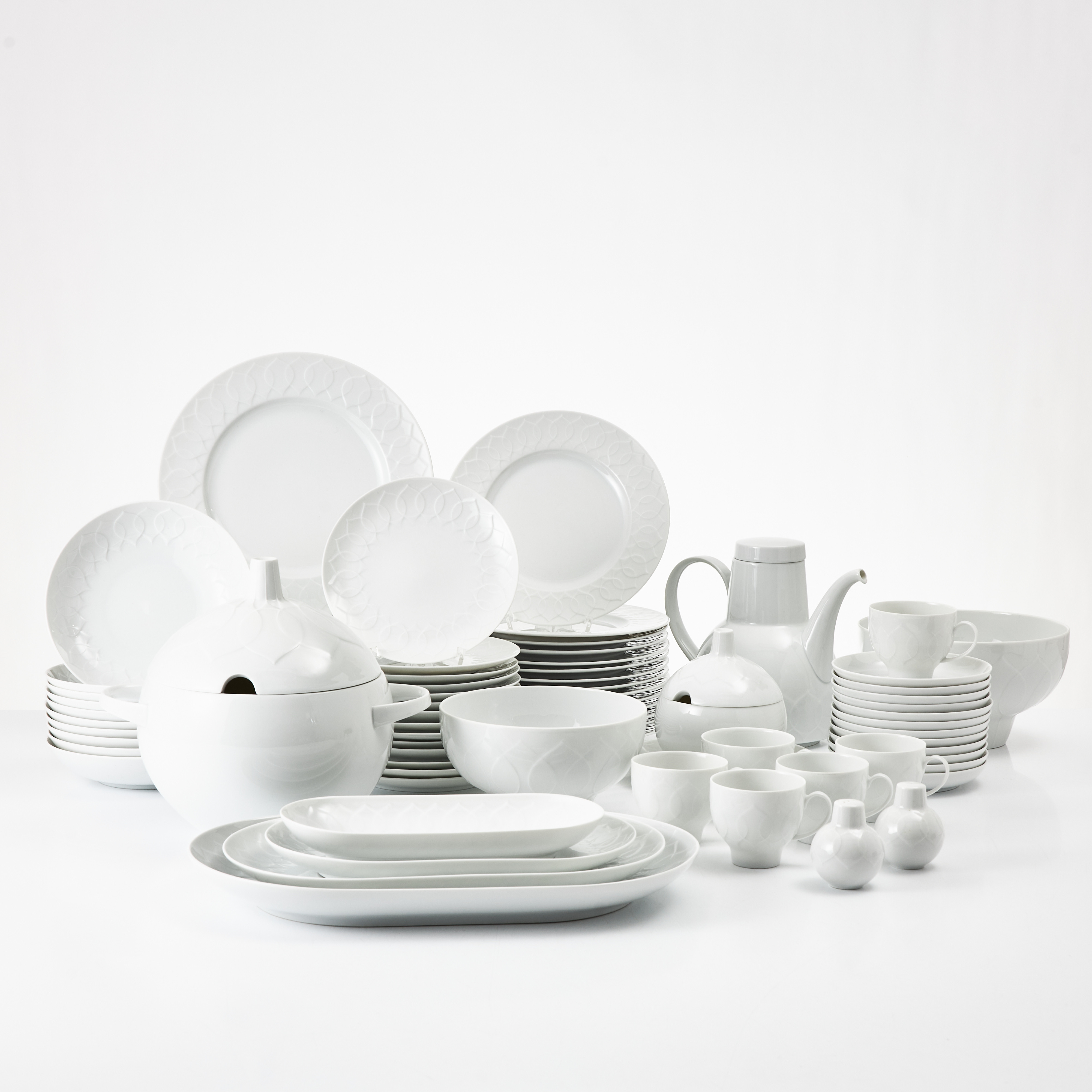 BJÖRN WIINBLAD. Mat- & kaffeservis, "Lotus", 86 delar, porslin, Rosenthal.