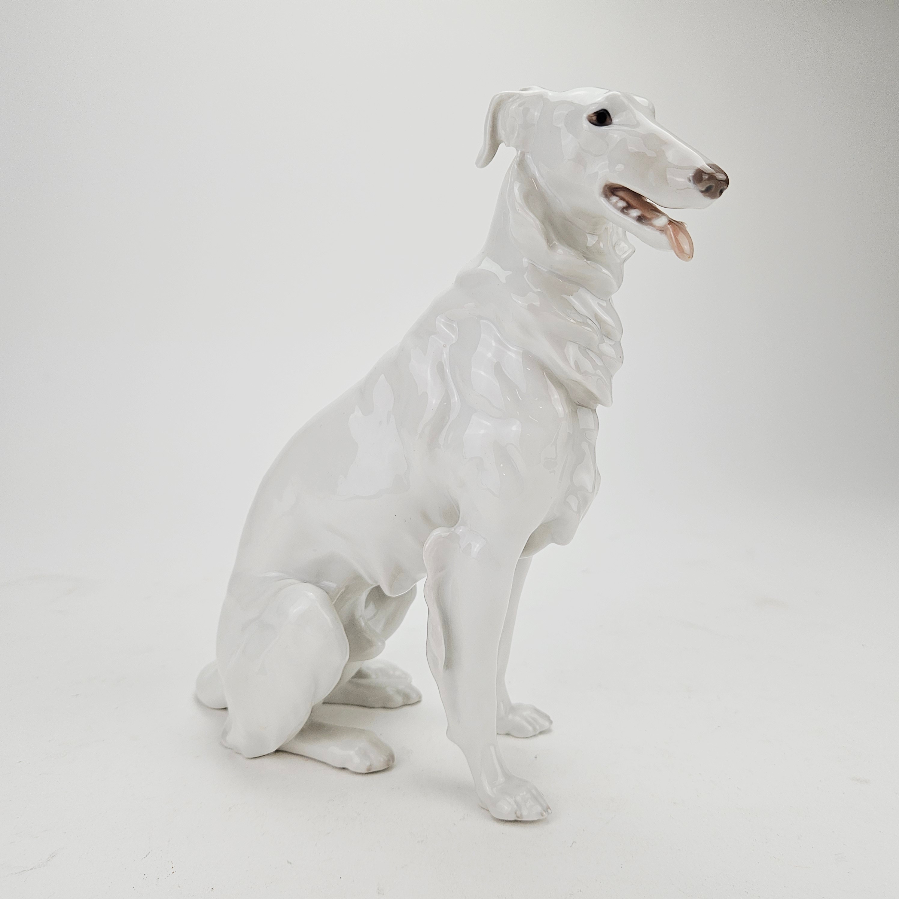 FIGURIN, porslin, Borzoi, Lauritz Jensen, Bing & Gröndahl, Danmark.