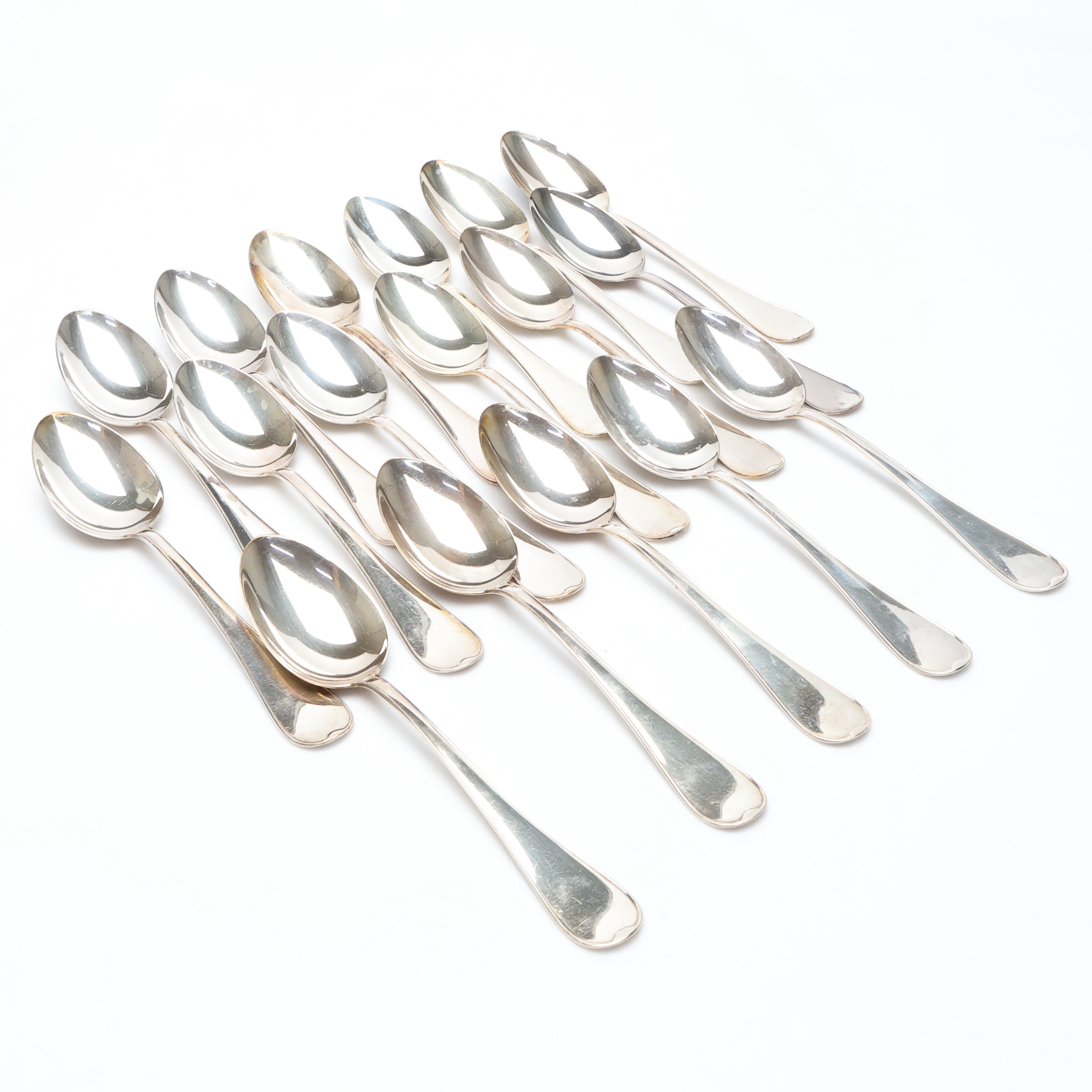 SKEDAR, 17 st, silver, GAB, Stockholm, vikt ca 691 gram.