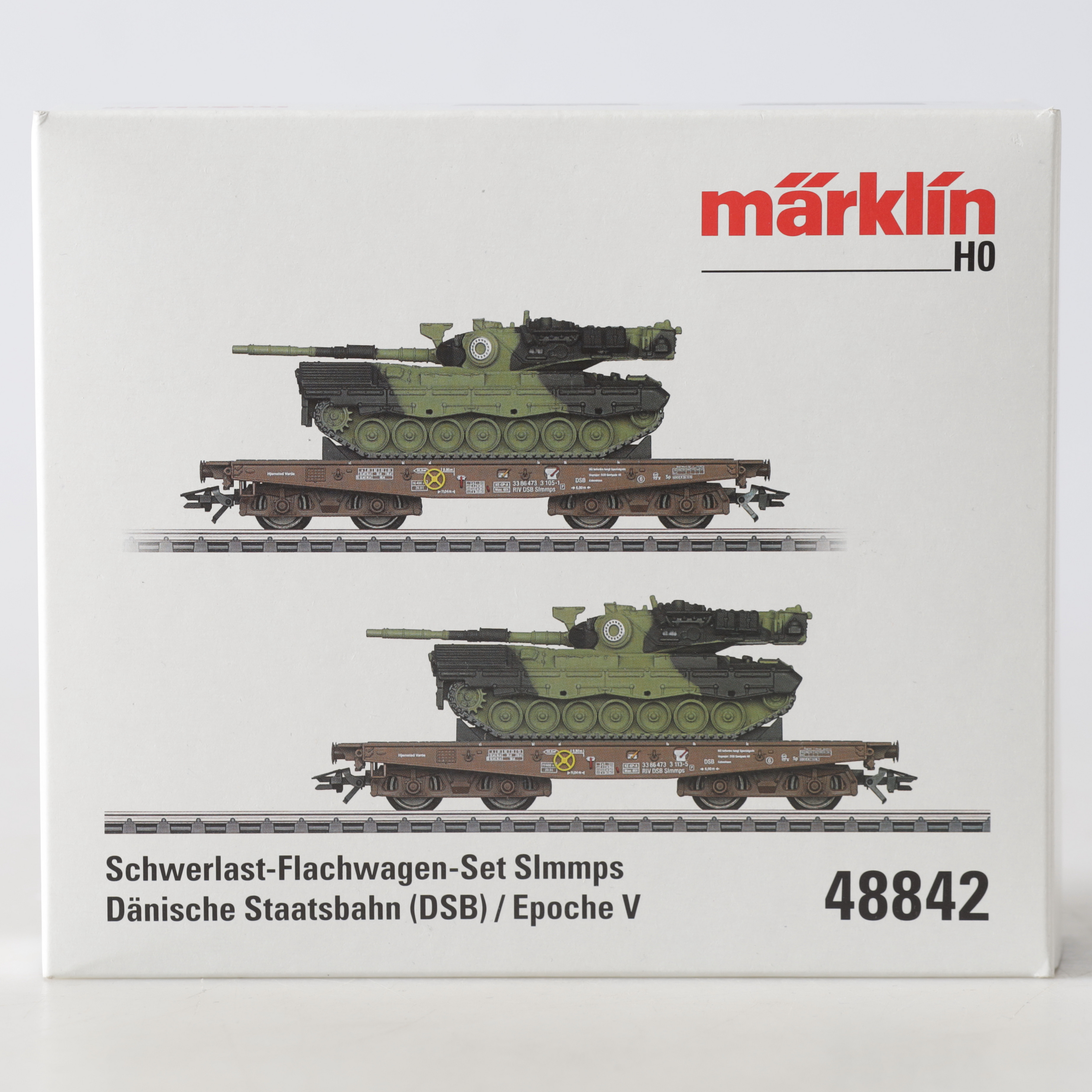 VAGNSET, 48842, H0, Danska tunglastarvagnar DSB, med stridsvagnar, Märklin.