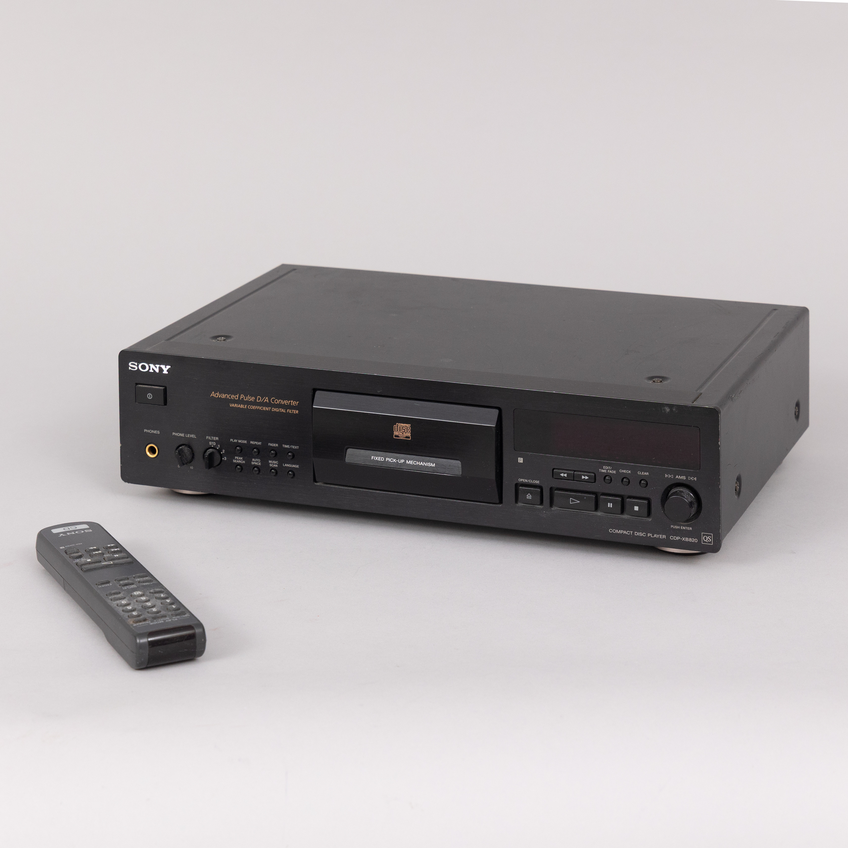 Sony Advanced Pulse Da Converter CDP XB 820.