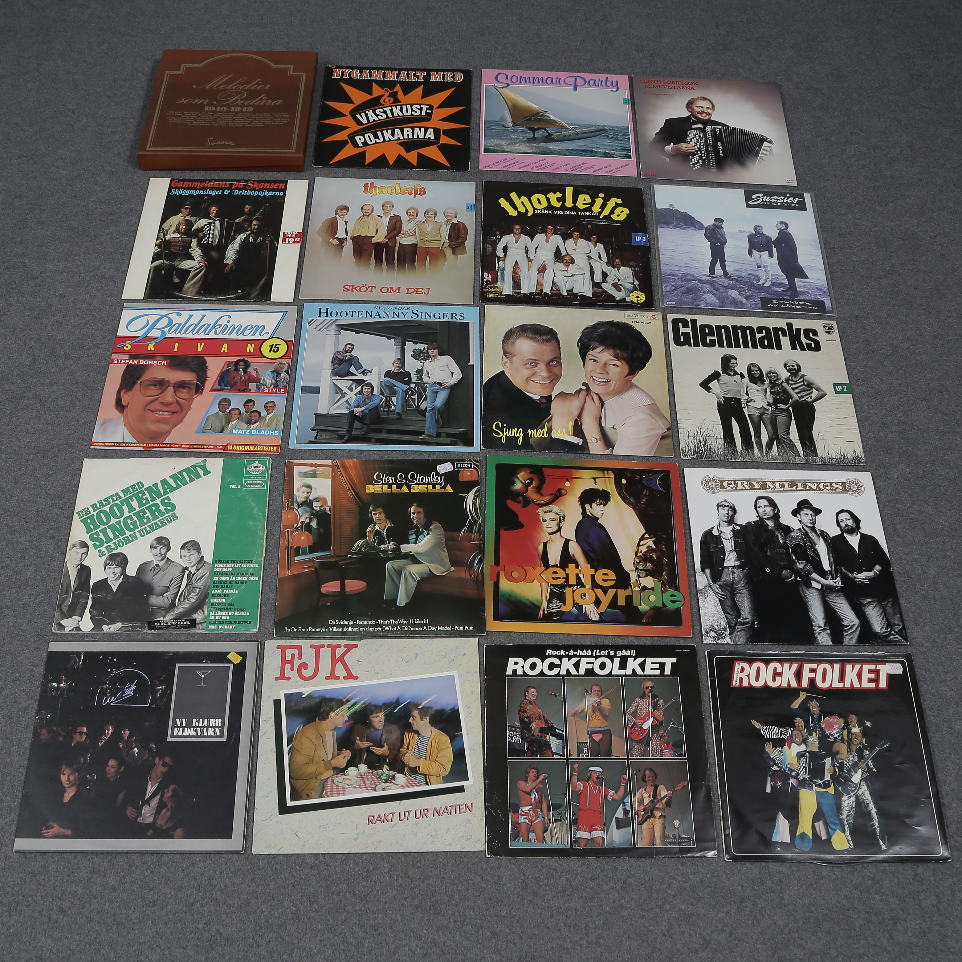 ÖVER 100 LP-SKIVOR, GRYMLINGS, NAZARETH, BANANA AIRLINES FLYR IGJEN, ROCKFOLKET, ELVIS PRESLEY, GUNNAR WIKLUND, MAGNUS UGGLA, EURYTHMICS, DANSBAND, STENKAKOR MM.