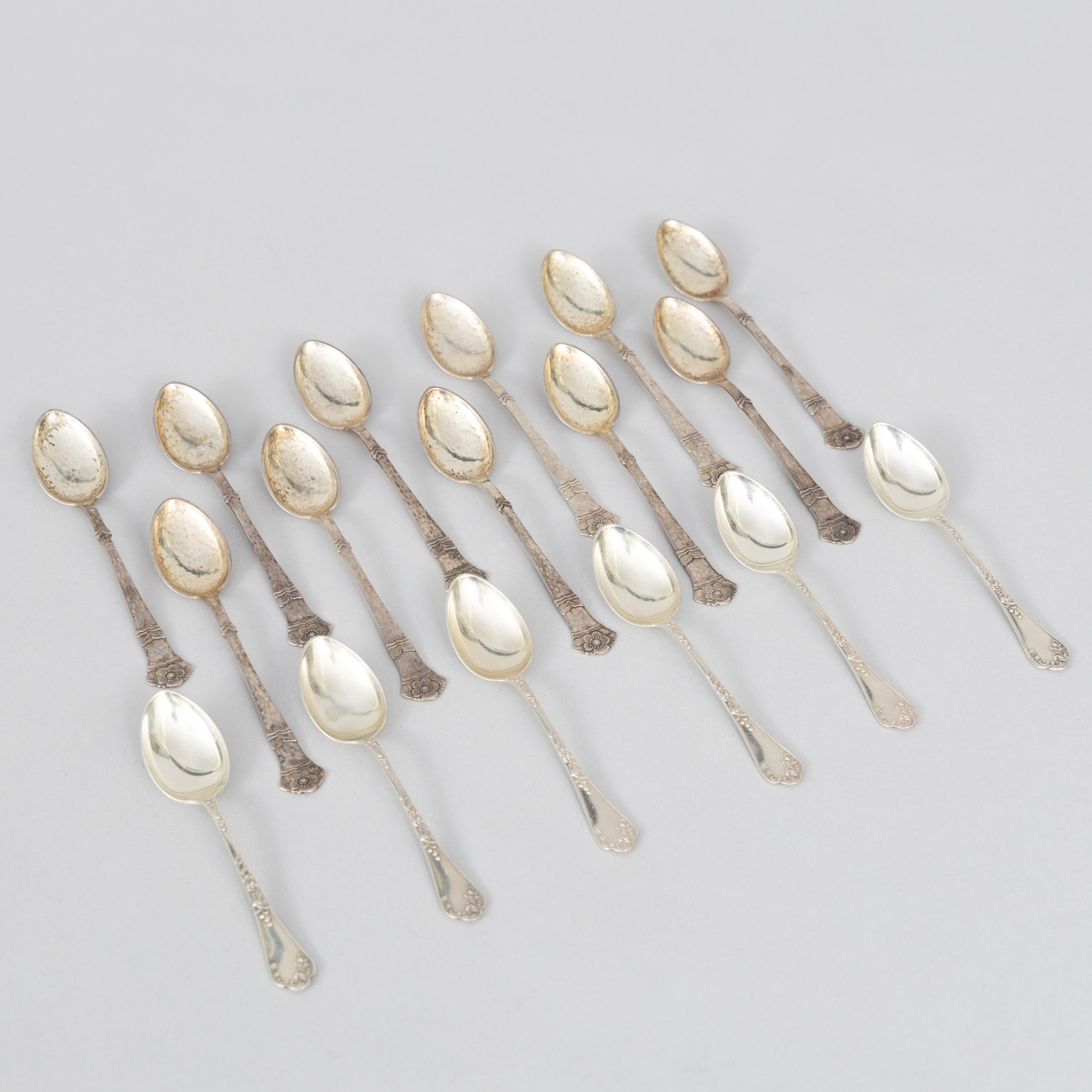 KAFFESKEDAR, 17 st, Silver.