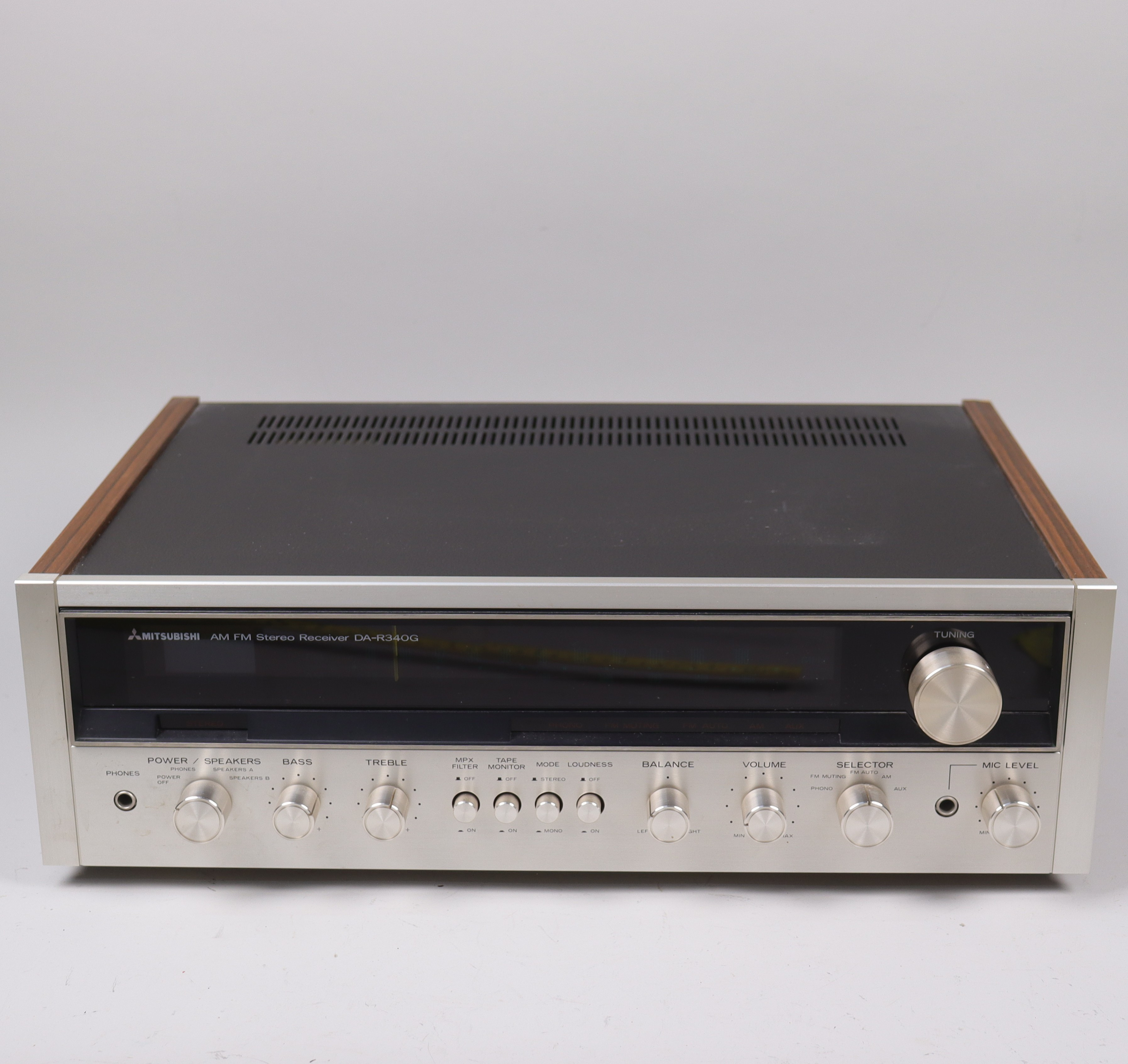 FÖRSTÄRKARE, Mitsubishi AM FM Stereo Reciever DA-R340G, 1970-tal.