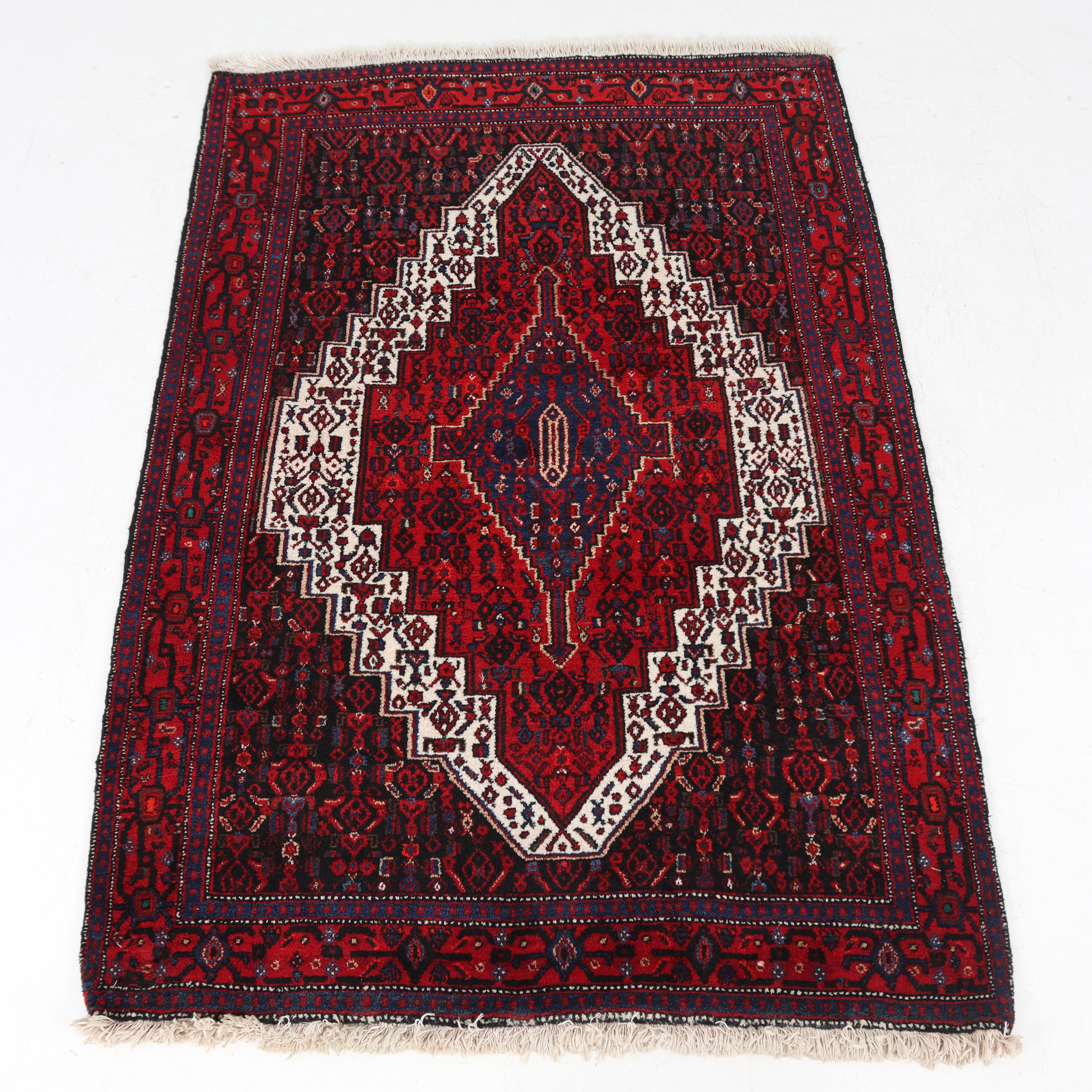 MATTA, orientalisk, 195 x 134 cm.