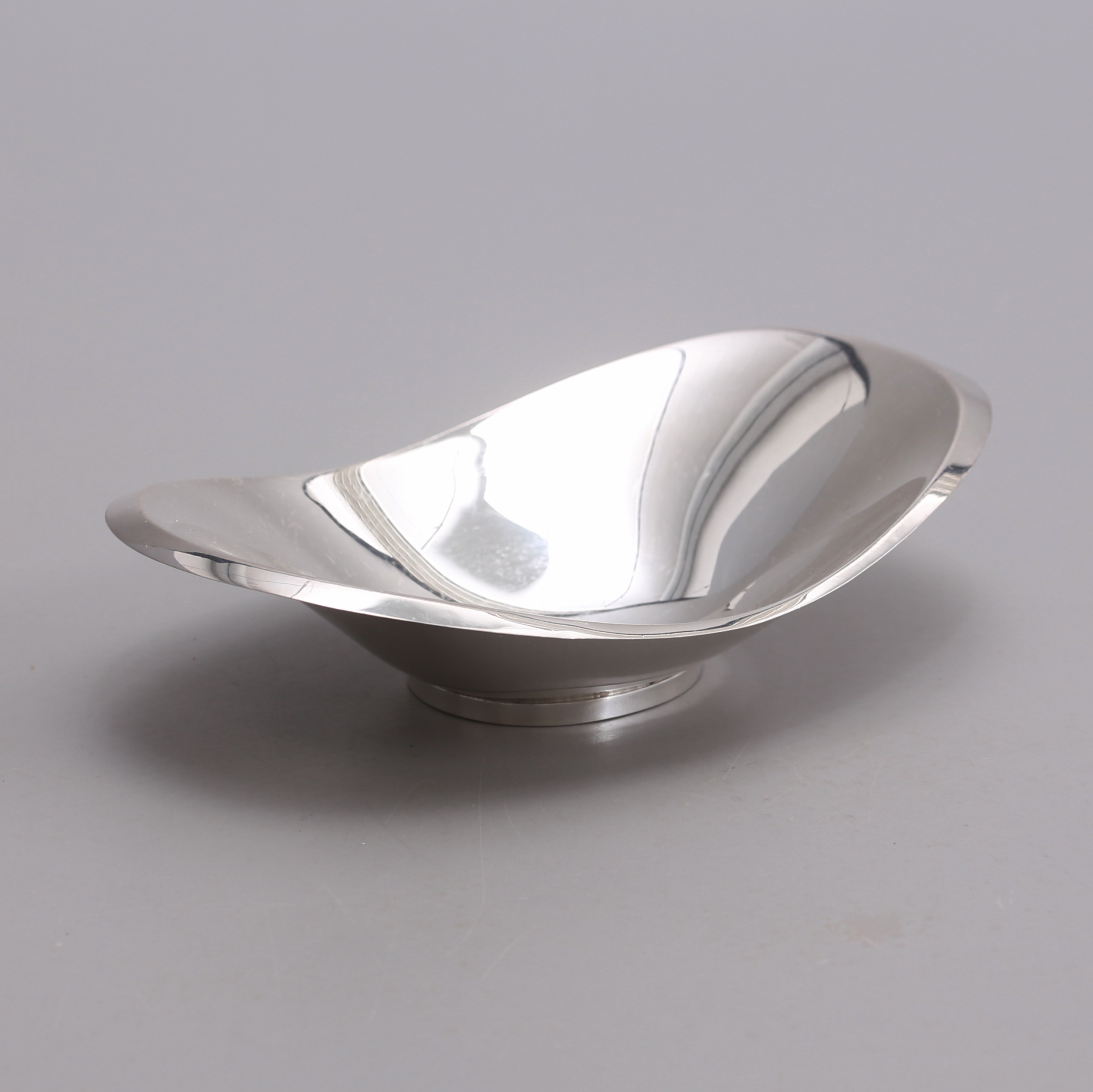 SVEND  TOXVAERD. SKÅL, silver 925, 128 gram, Danmark.