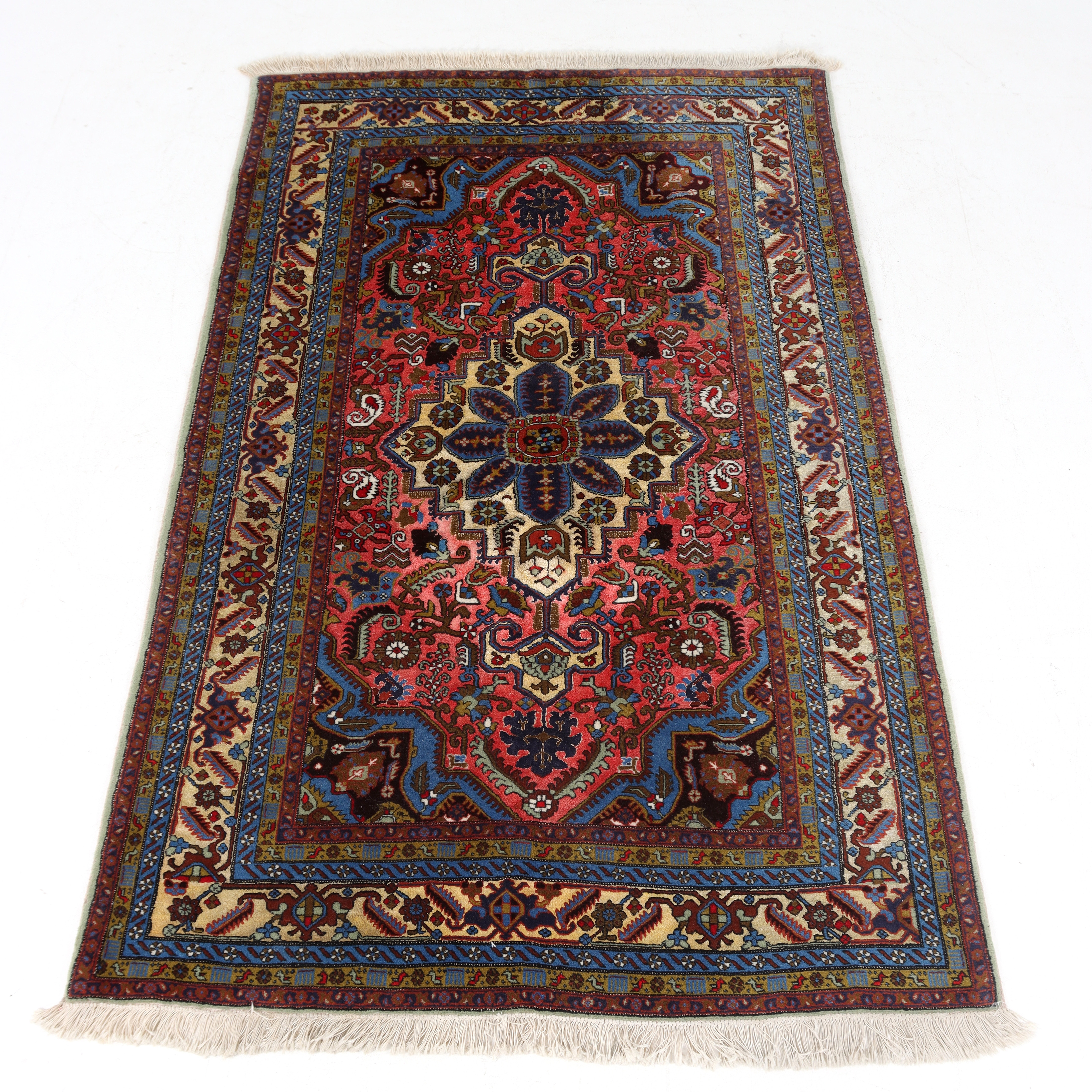 MATTA, orientalisk, 210 x 134 cm.