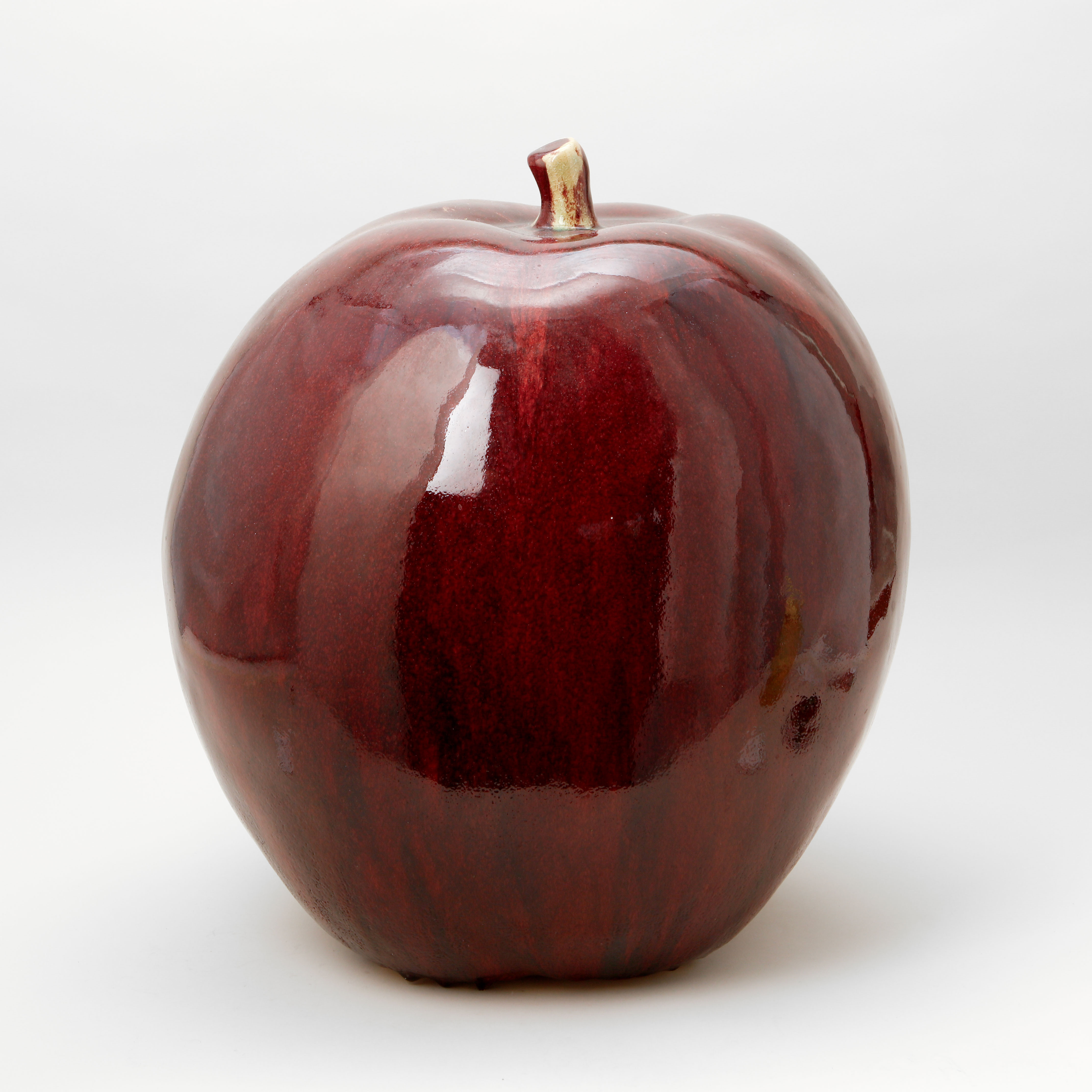 VINCENT NILSSON. Skulptur, äpple, stengods, Höganäs, signerad, 1999.