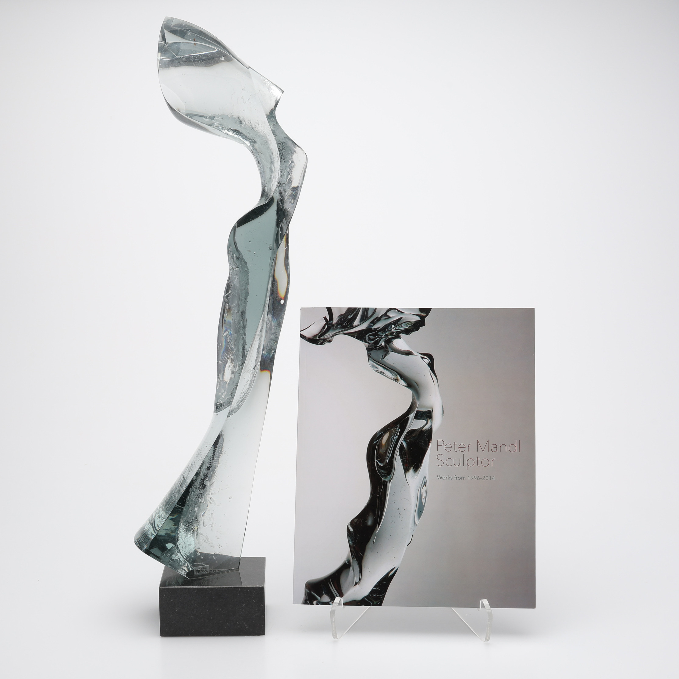 PETER MANDL. SKULPTUR, "MUSE", GLAS.