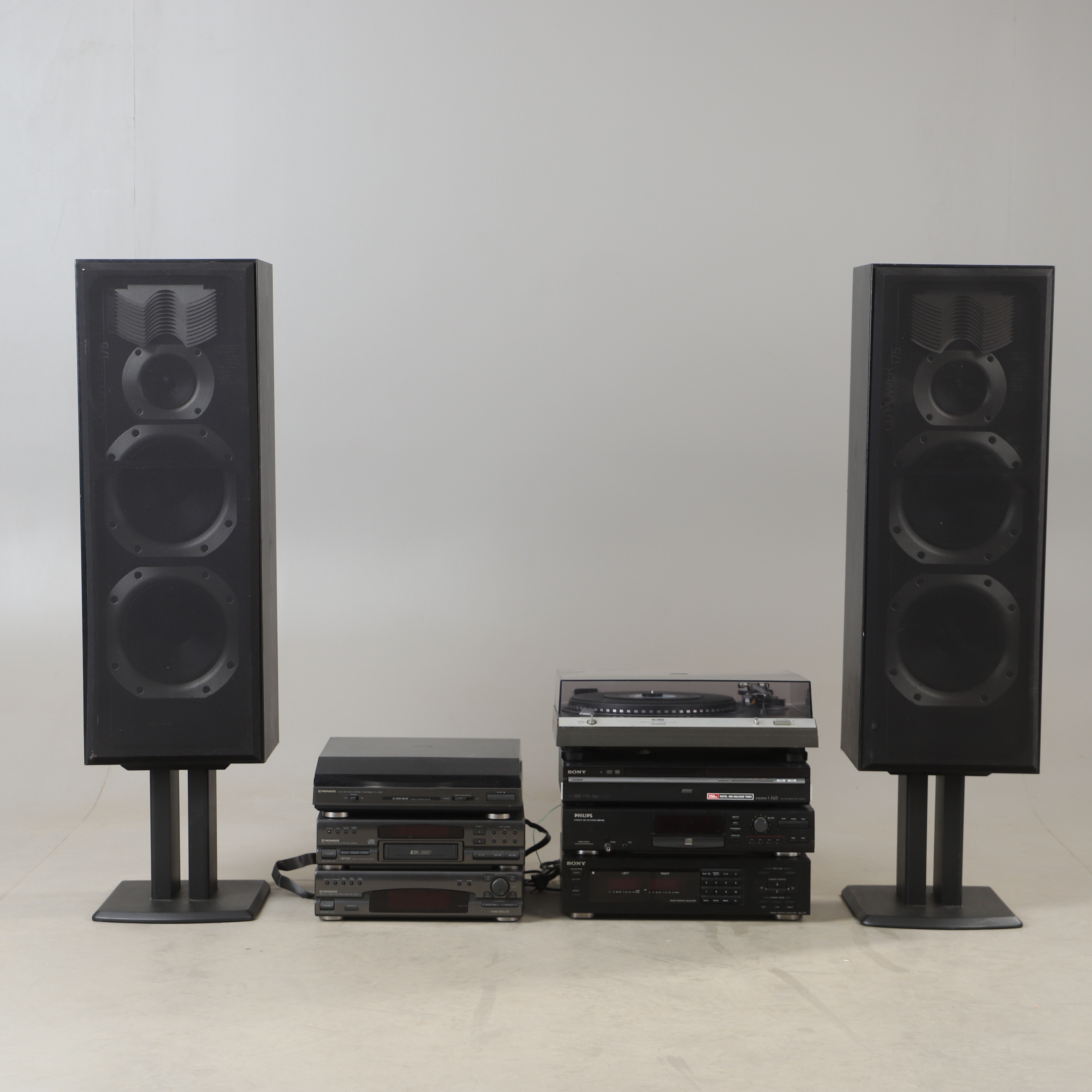 STEREO, 9 delar, Pioneer, Philips, Sony, Hitachi, Jamo.