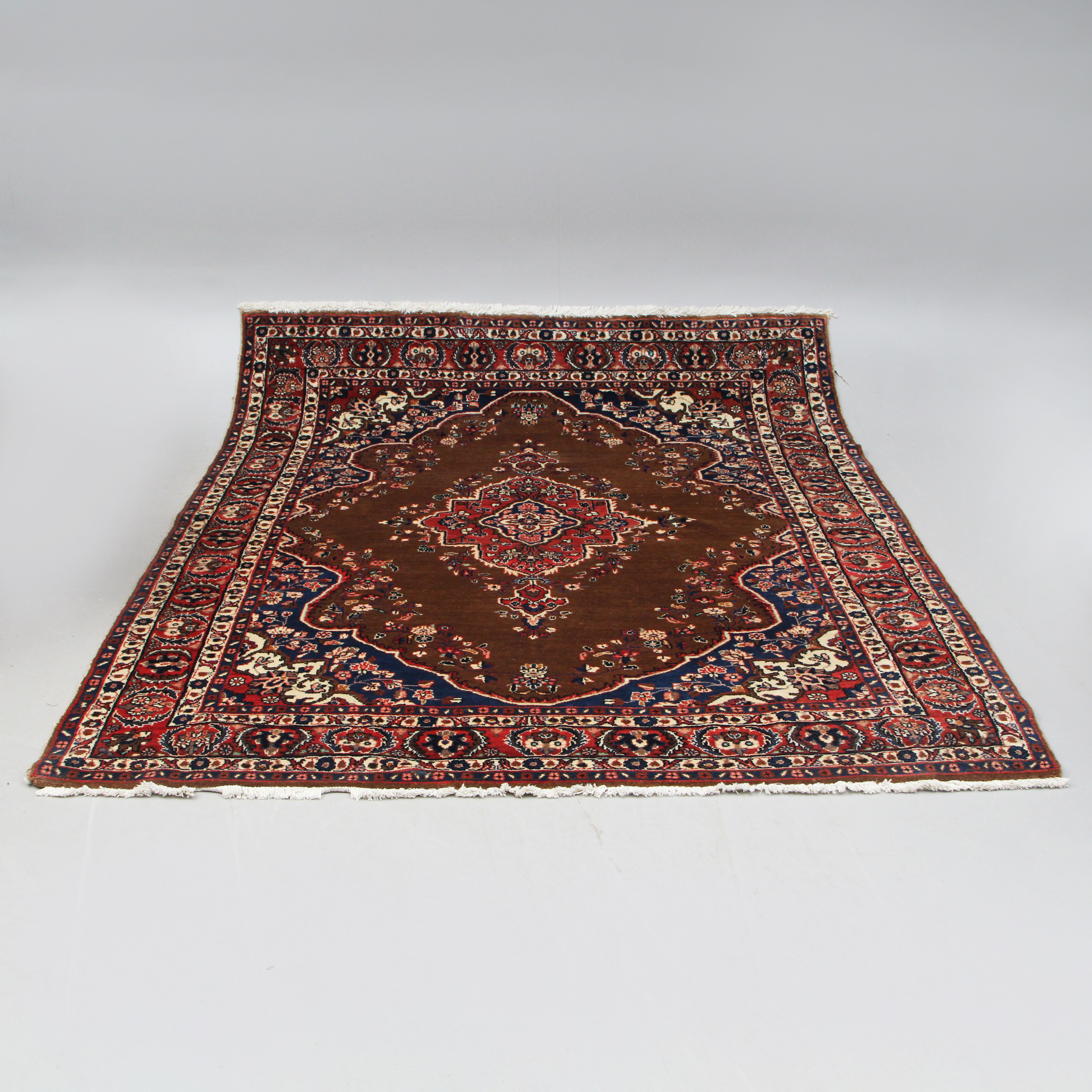 MATTA, Orientalisk, 1900-tal 220x286.