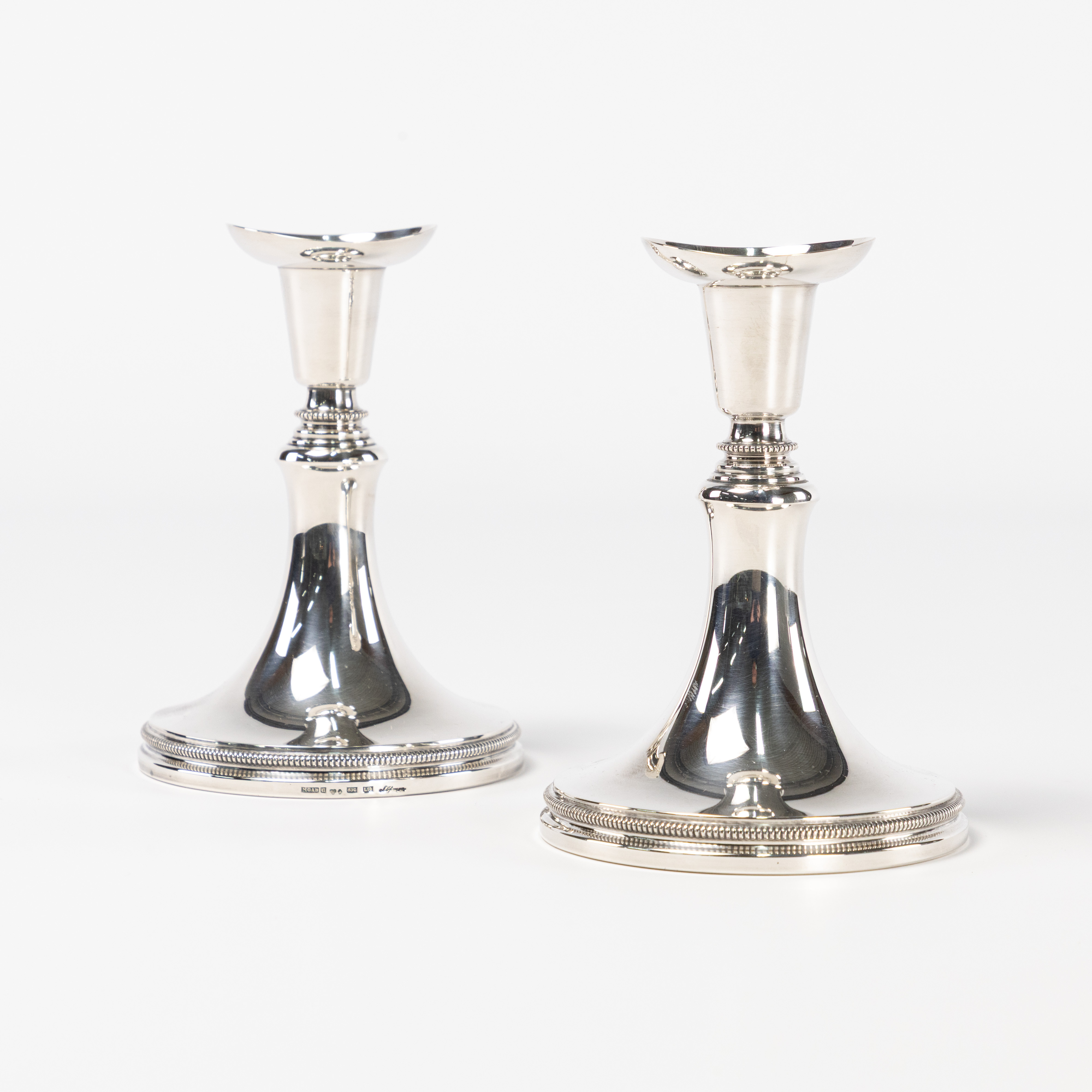 ERIC LÖFMAN. Ljusstakar, ett par, silver.