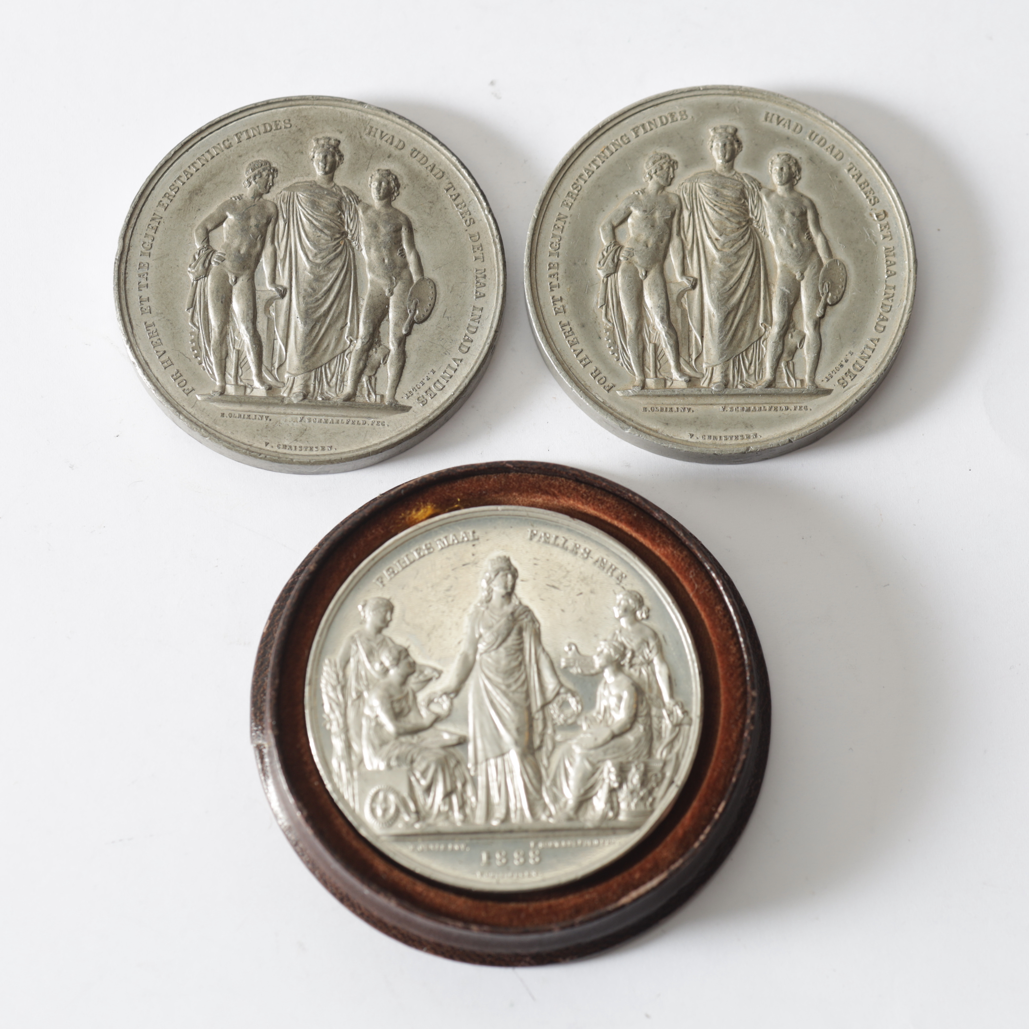 MINNESMEDALJER, 3 st, tenn, Köpenhamn, 1800-tal.