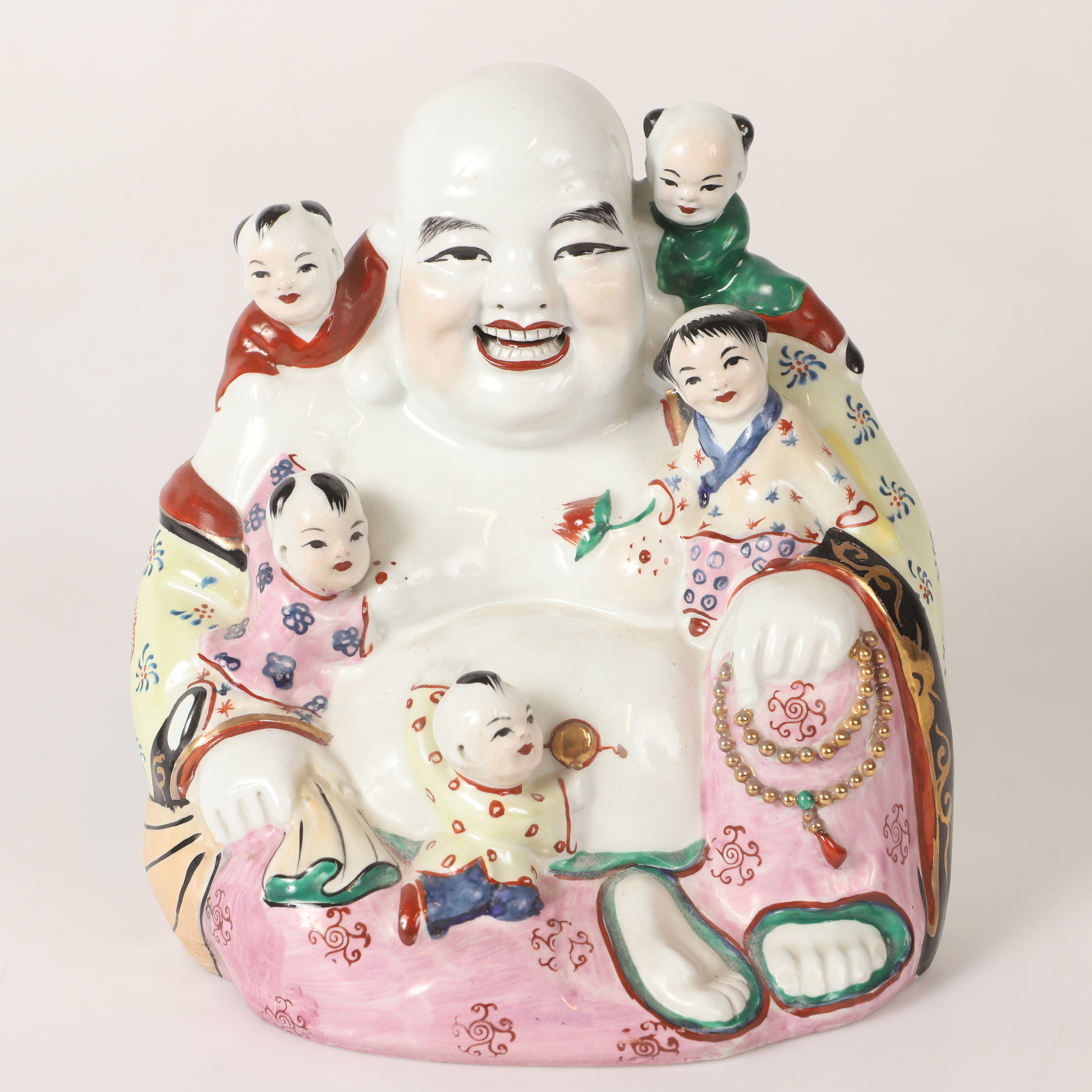 FIGURIN, porslin, "Skrattande Buddha med barn", 1900/2000-tal.